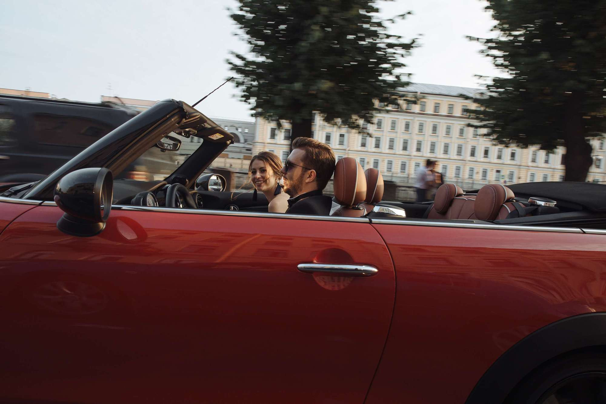 Даня и Олеся. Лиза Каражова