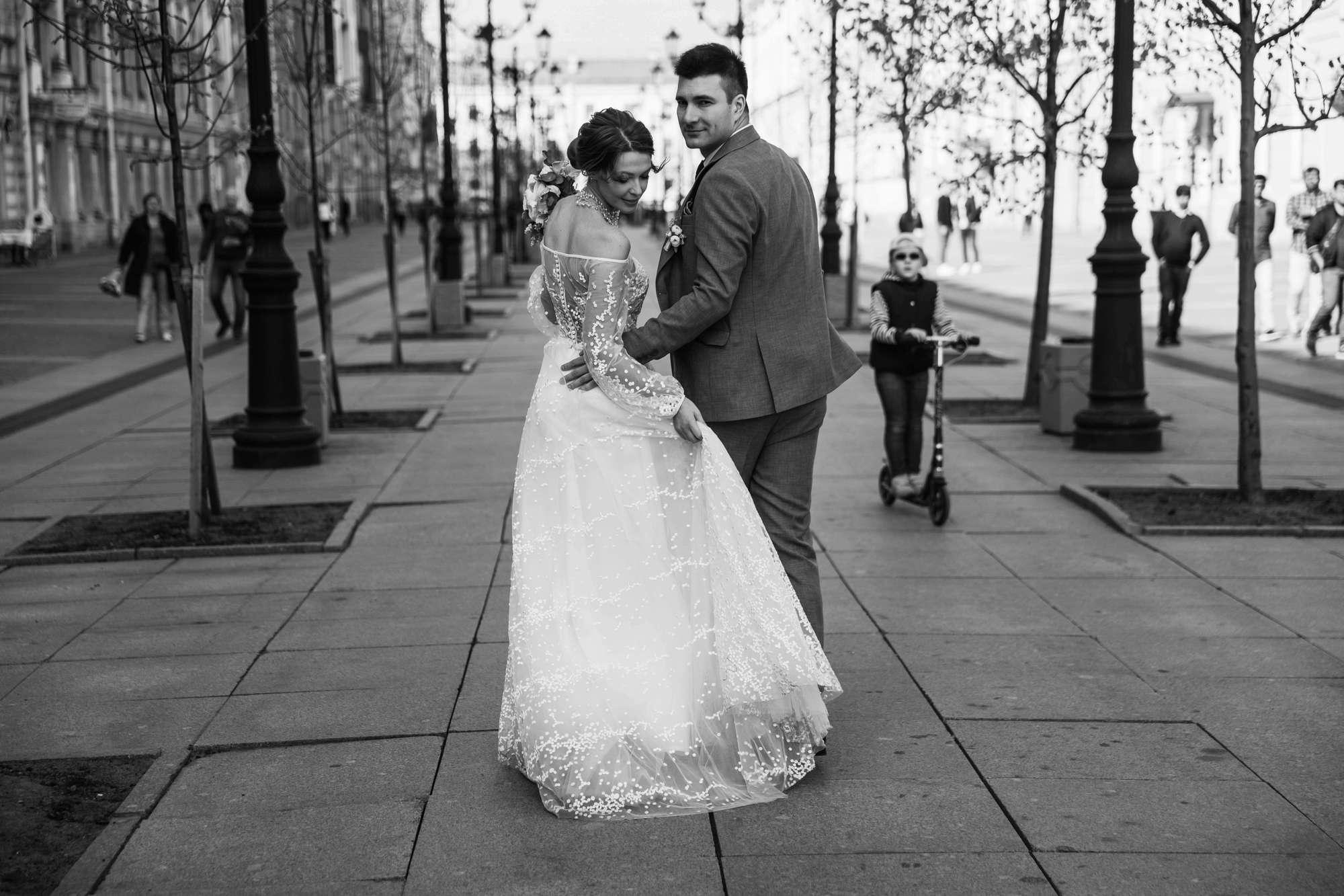 Анна и Дмитрий. Лиза Каражова