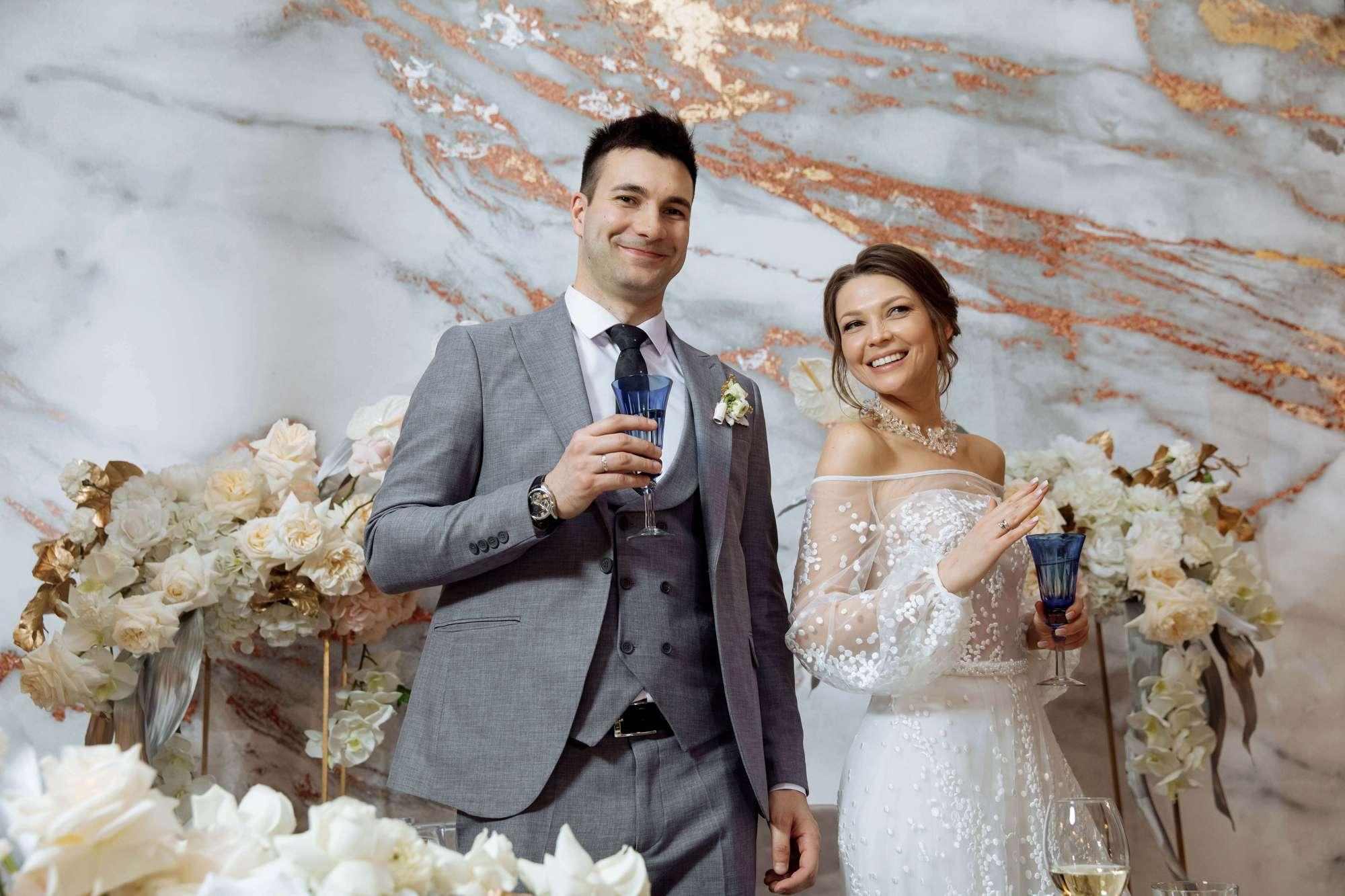 Анна и Дмитрий. Лиза Каражова