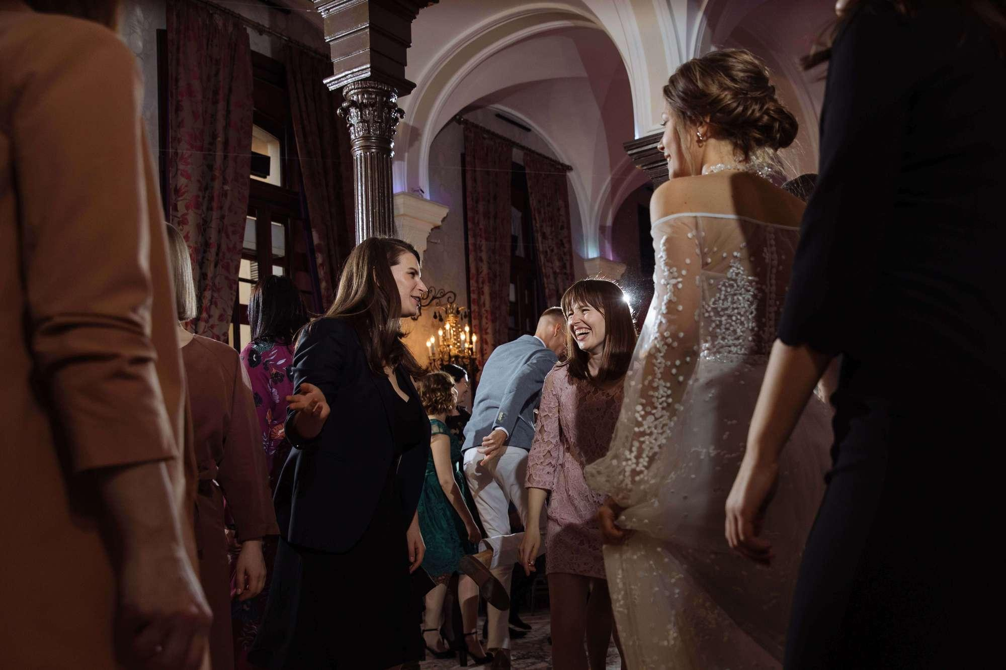 Анна и Дмитрий. Лиза Каражова