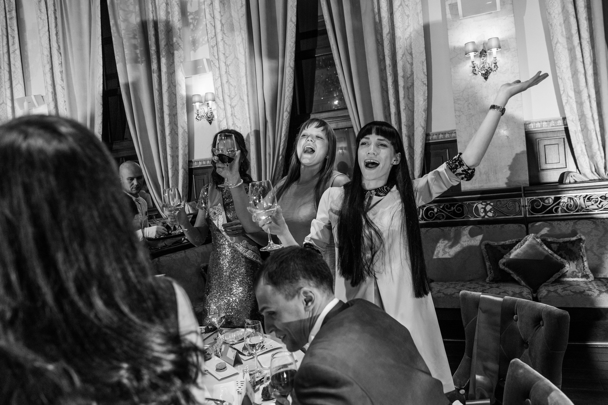 Богдана и Луиз (Испанцы в Питере). Лиза Каражова