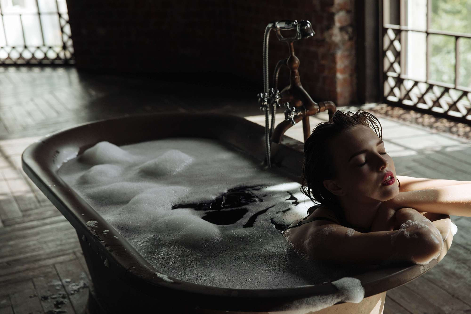 Покурим. Лиза Каражова