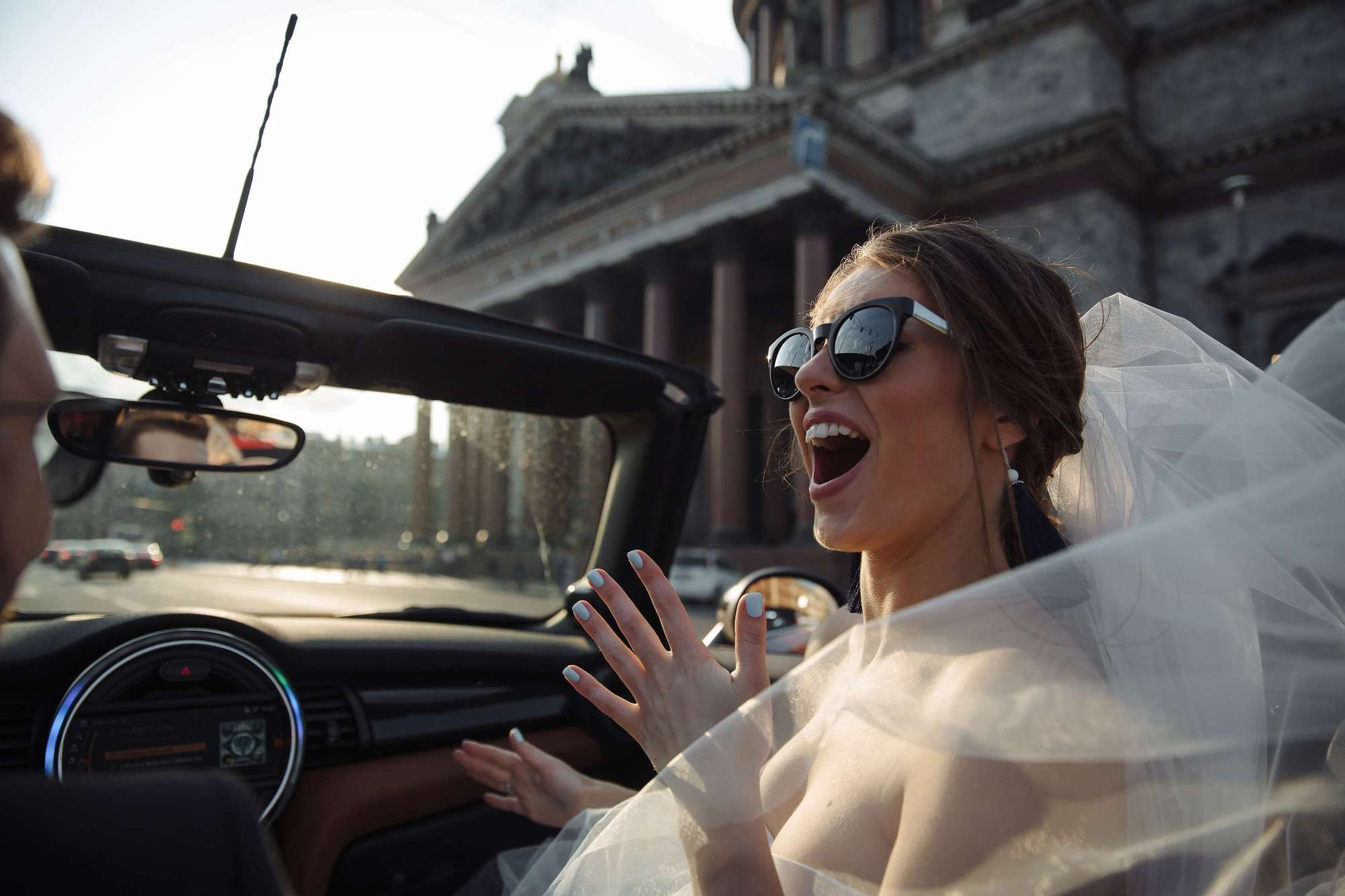 Даня и Олеся. Лиза Каражова