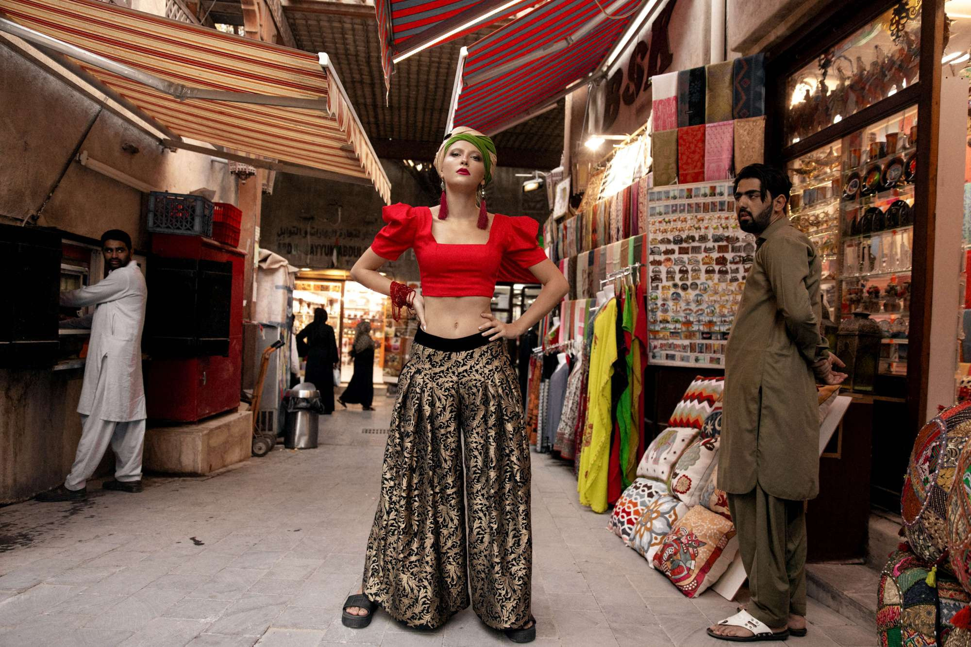 Дубай и немного специй. Лиза Каражова