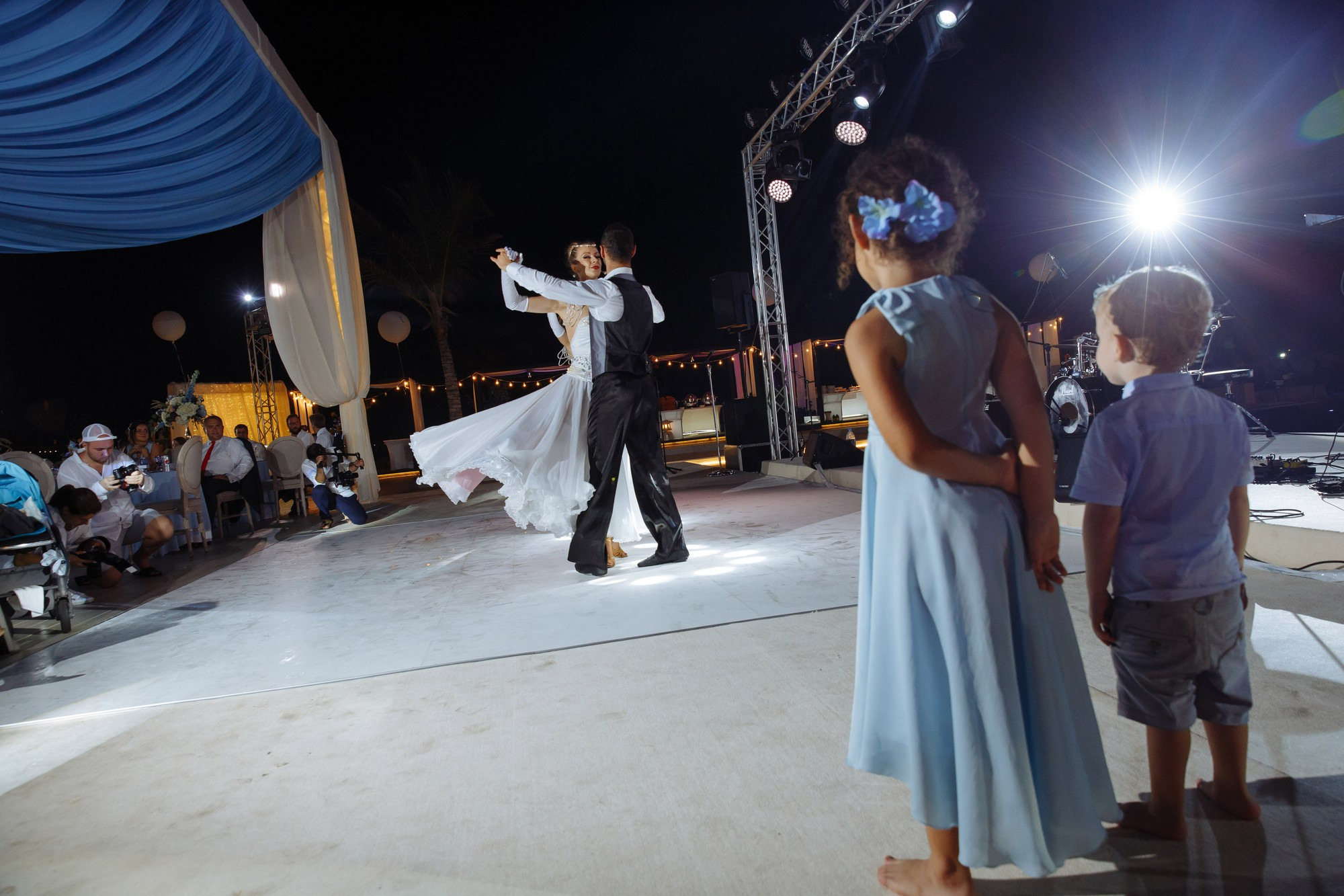 Роб и Катя (Дубай). Лиза Каражова