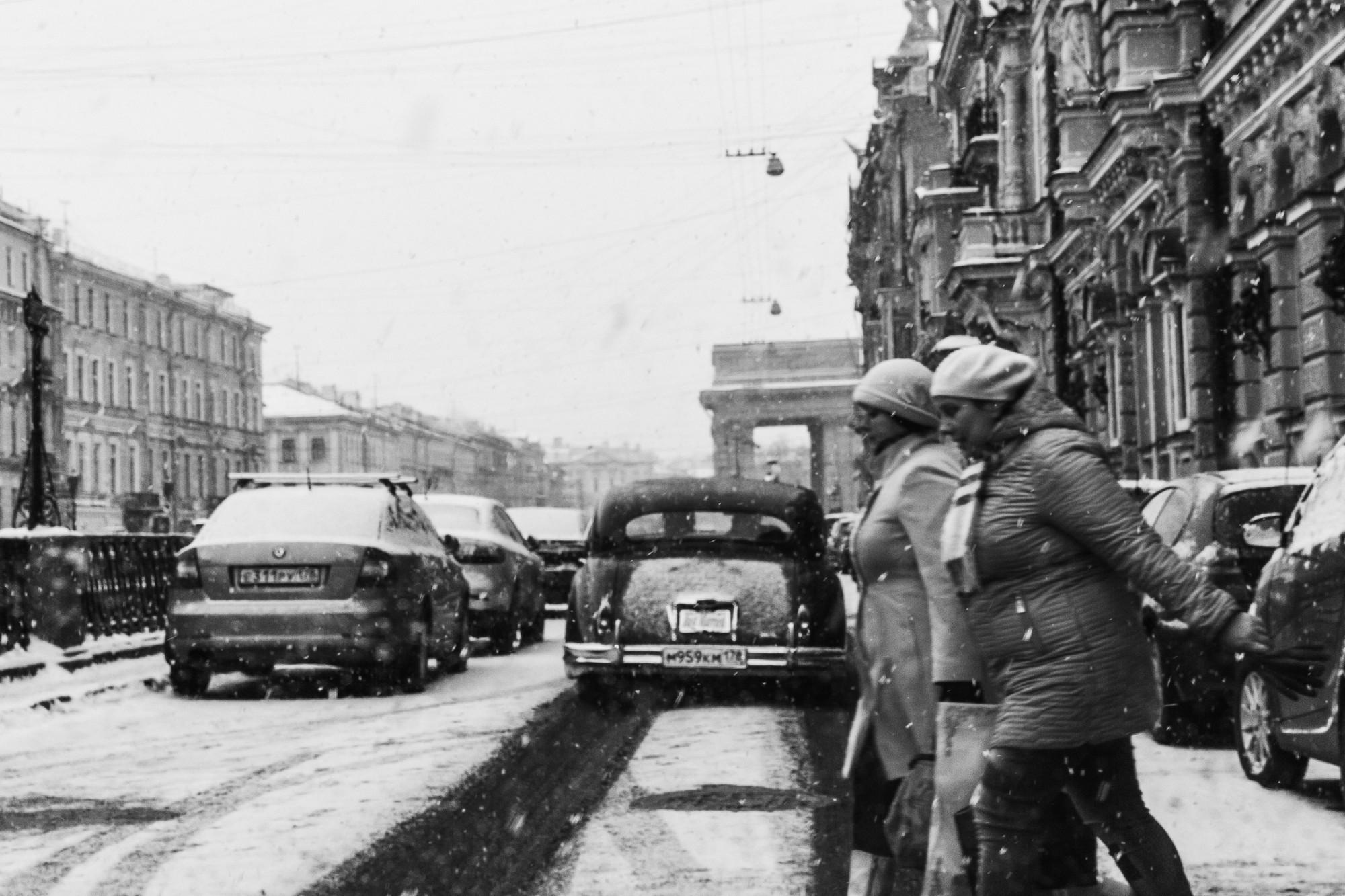 Люба и Дэвид (Бельгийцы в Питере). Лиза Каражова