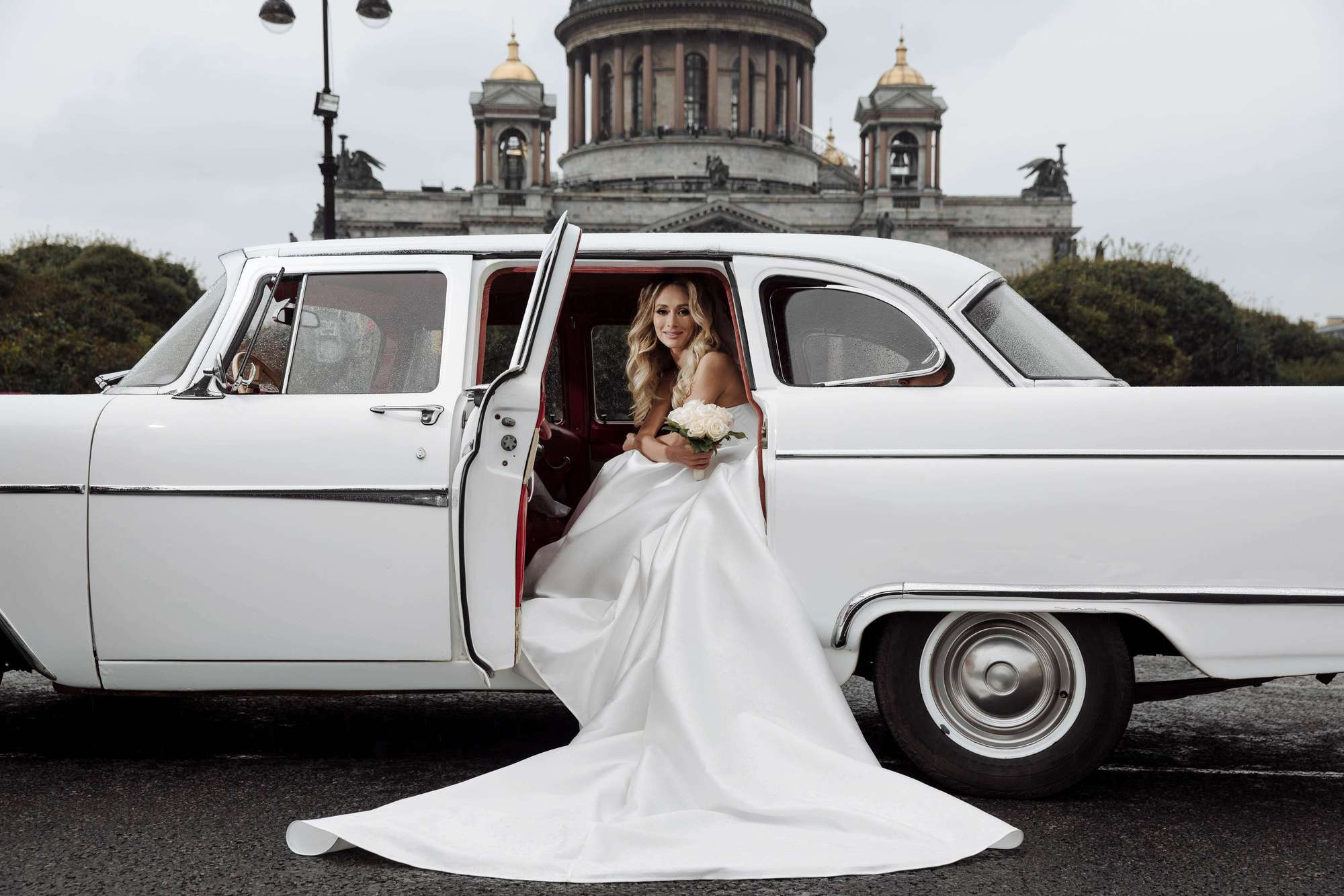 Михаил и Диана. Лиза Каражова