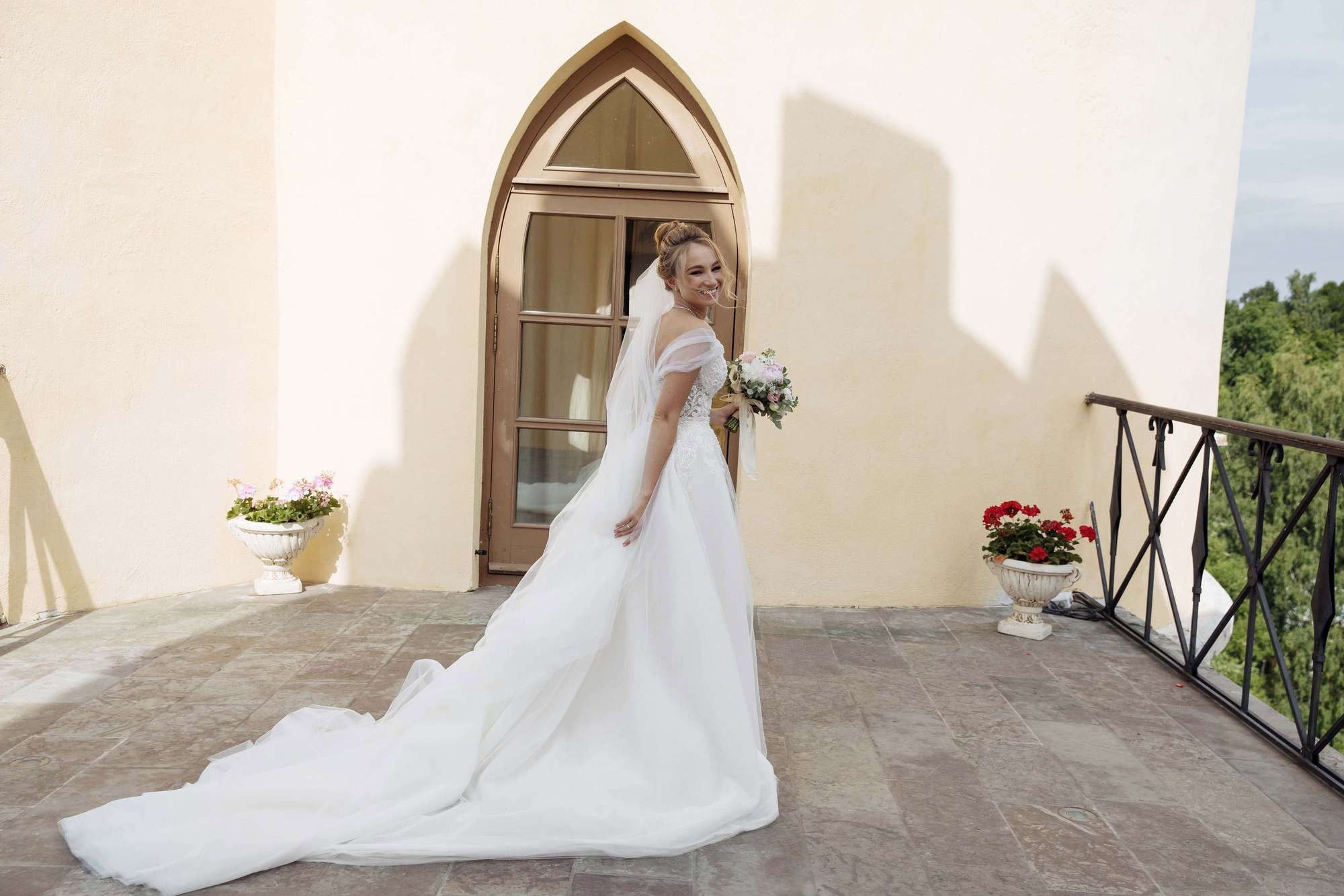 Дмитрий и Александра. Лиза Каражова