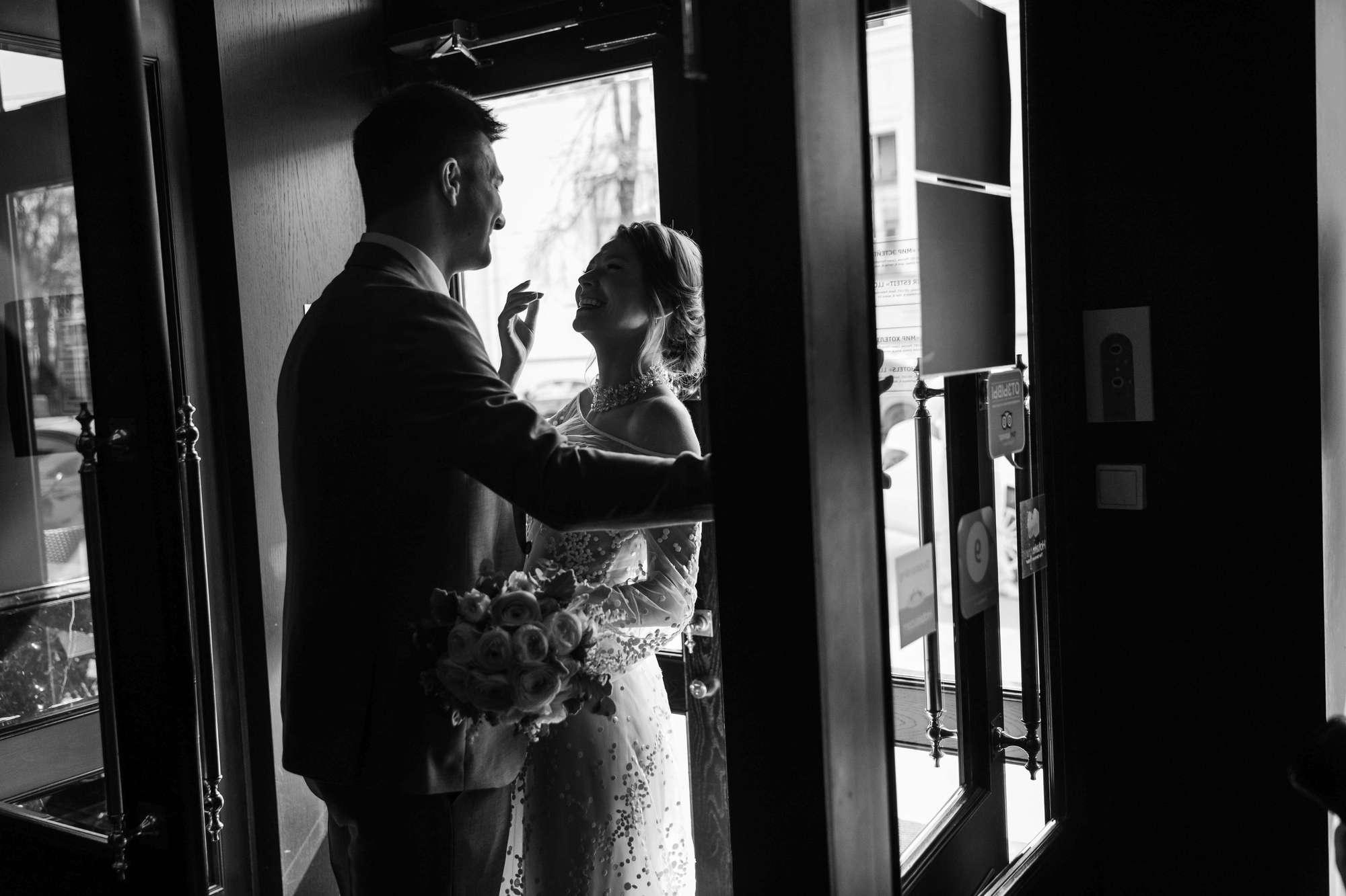 Анна и Дмитрий. Лиза Каражова