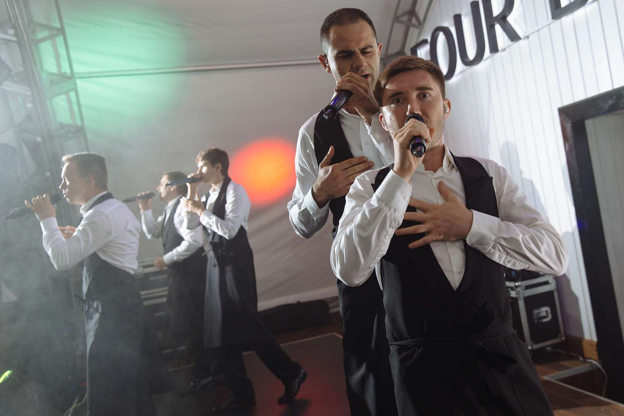 Даня и Олеся. Лиза Каражова