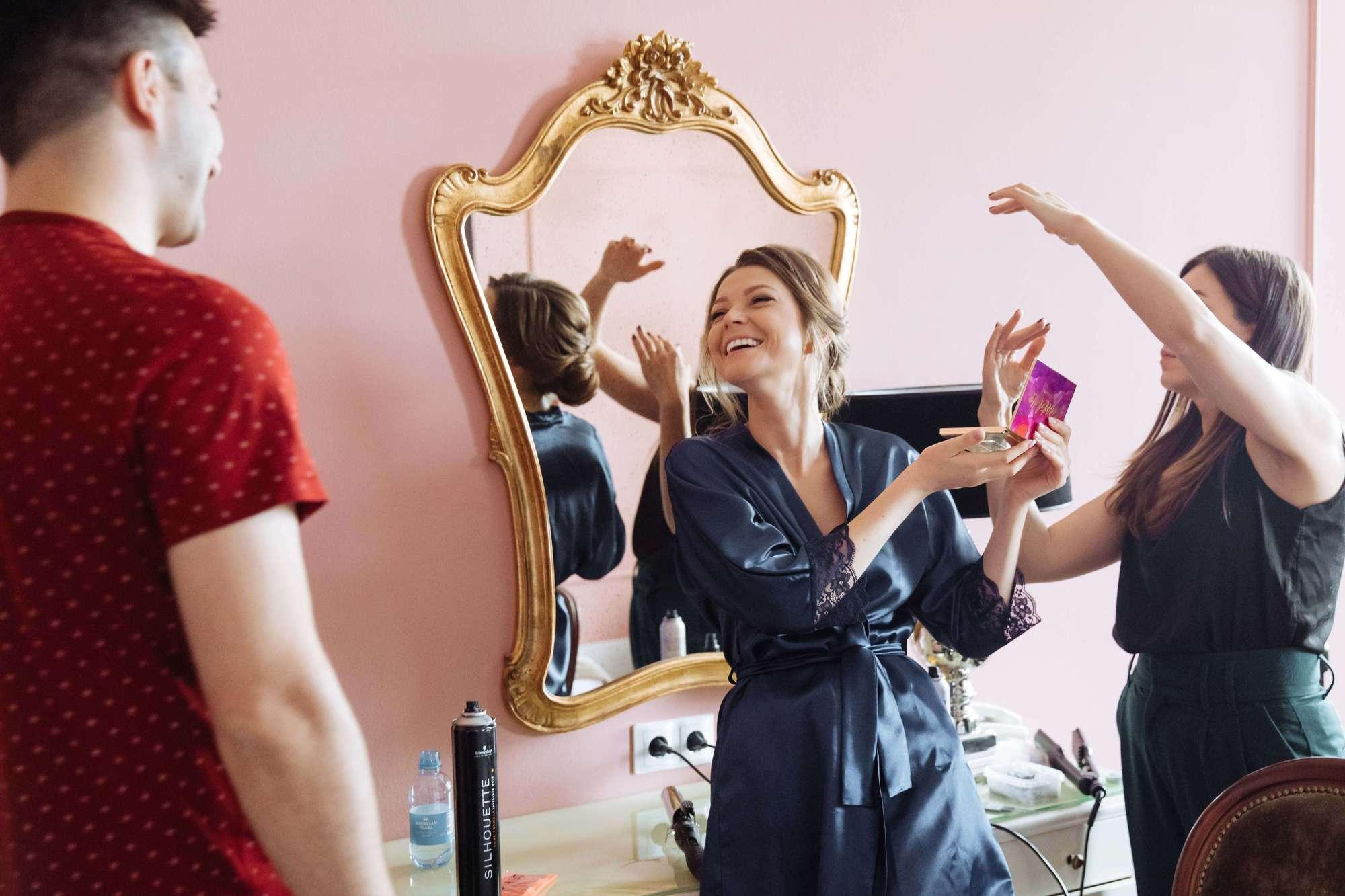 Анна и Дмитрий. Лиза Каражова