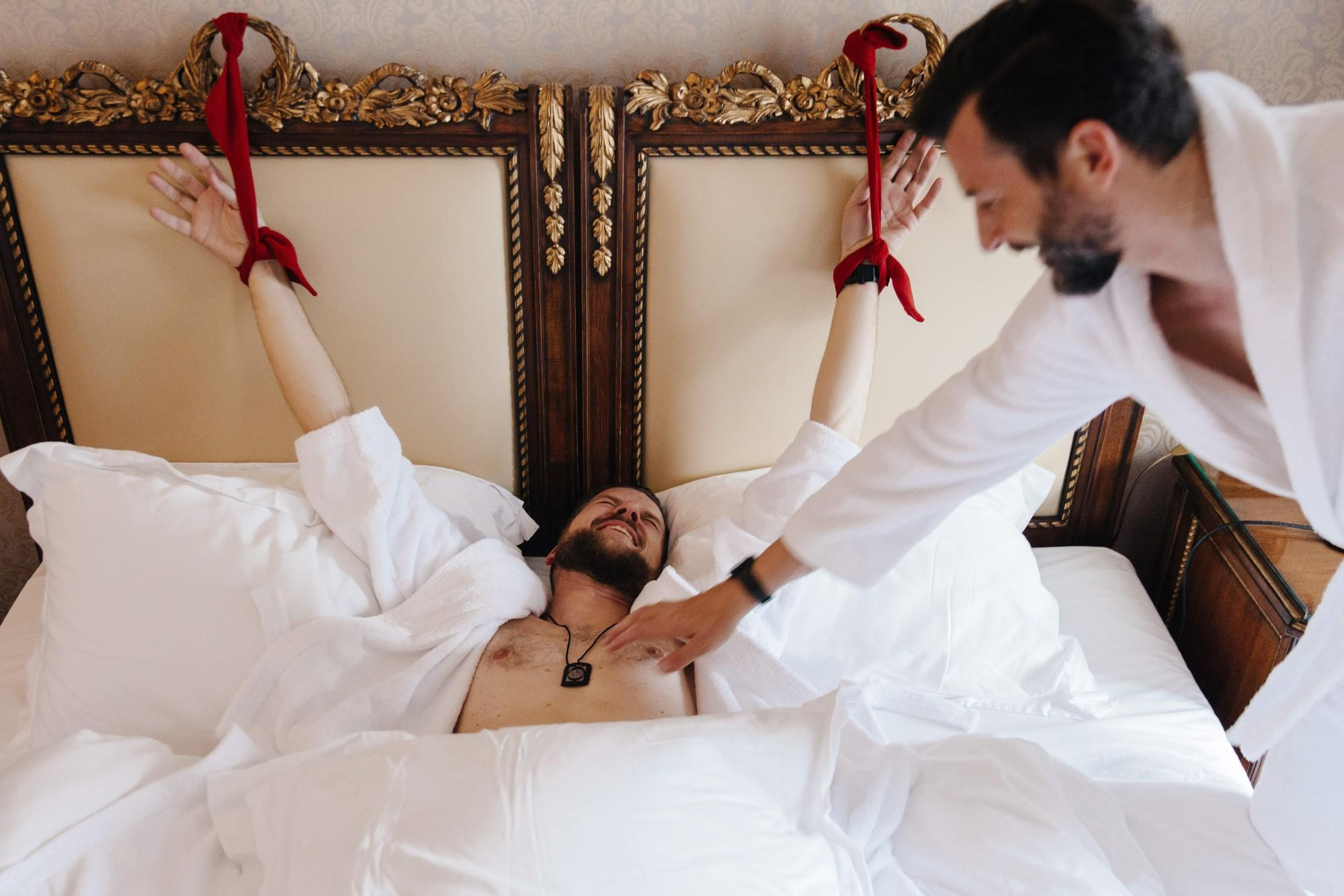 Люба и Дэвид (Бельгийцы в Питере). Лиза Каражова