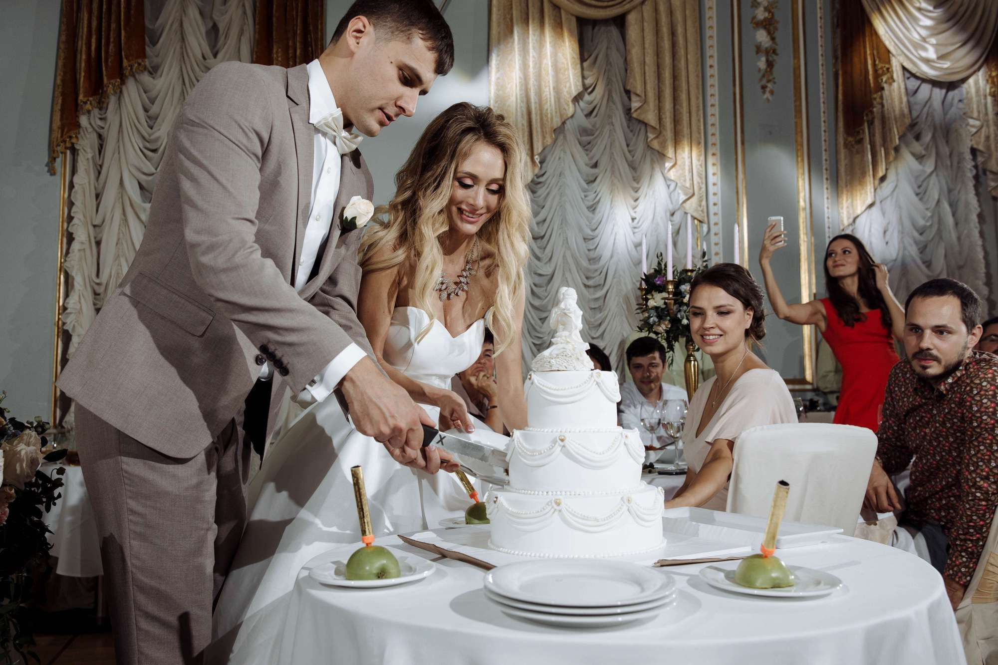 Михаил и Диана. Лиза Каражова