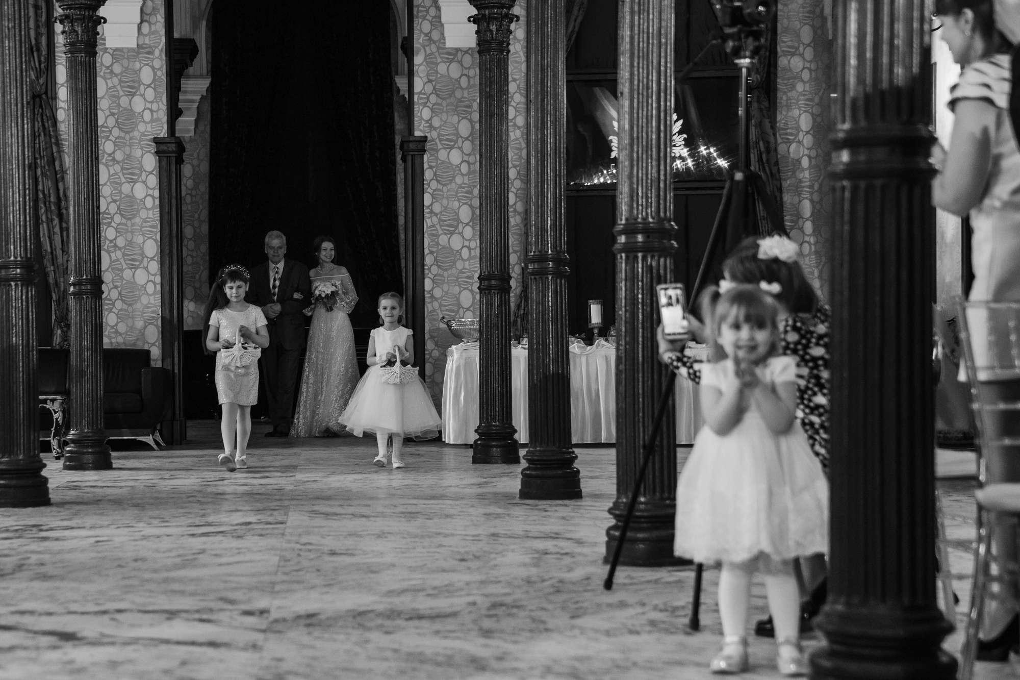 Анна и Дмитрий. Лиза Каражова