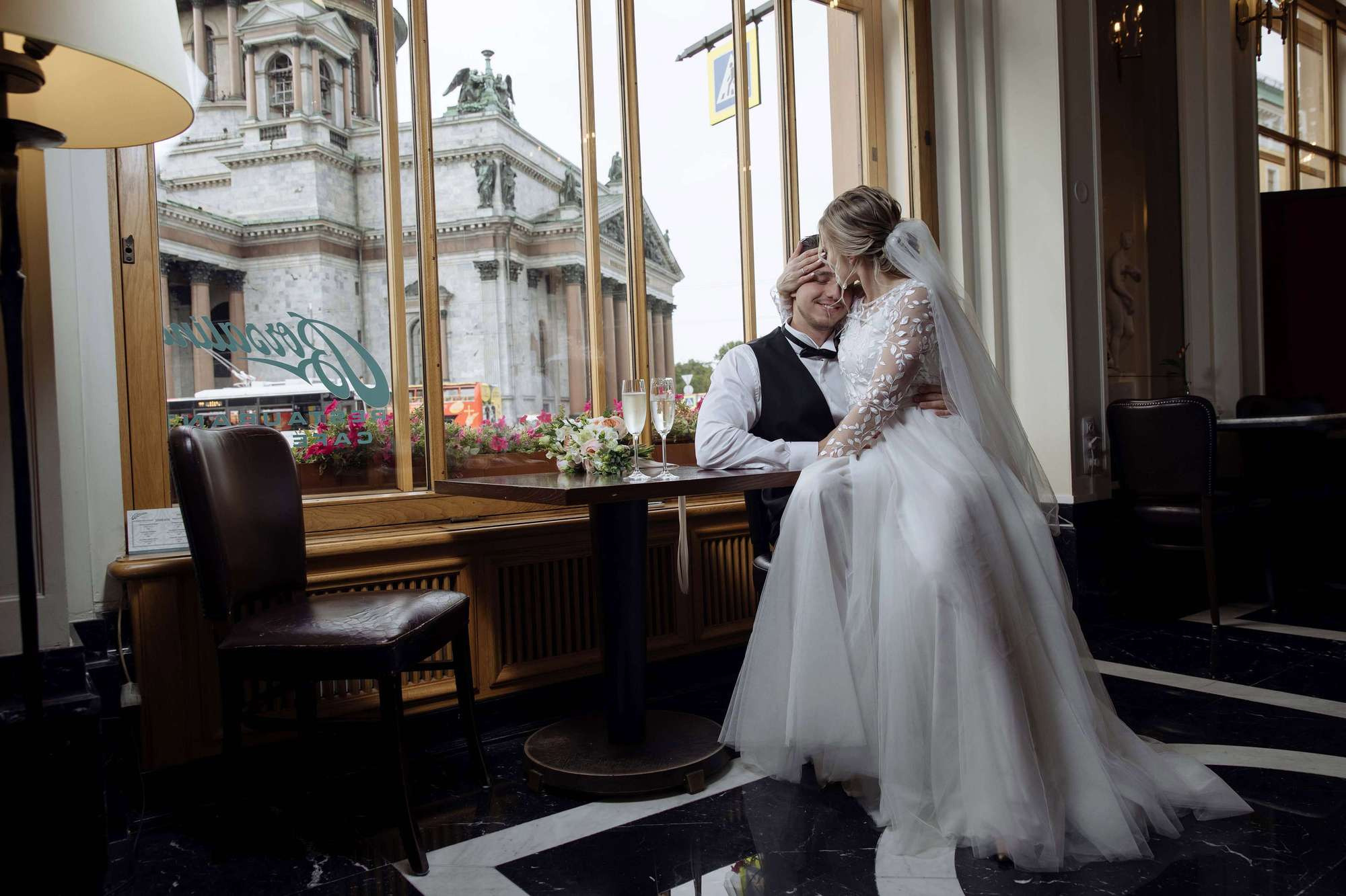 Настя и Вадим. Лиза Каражова