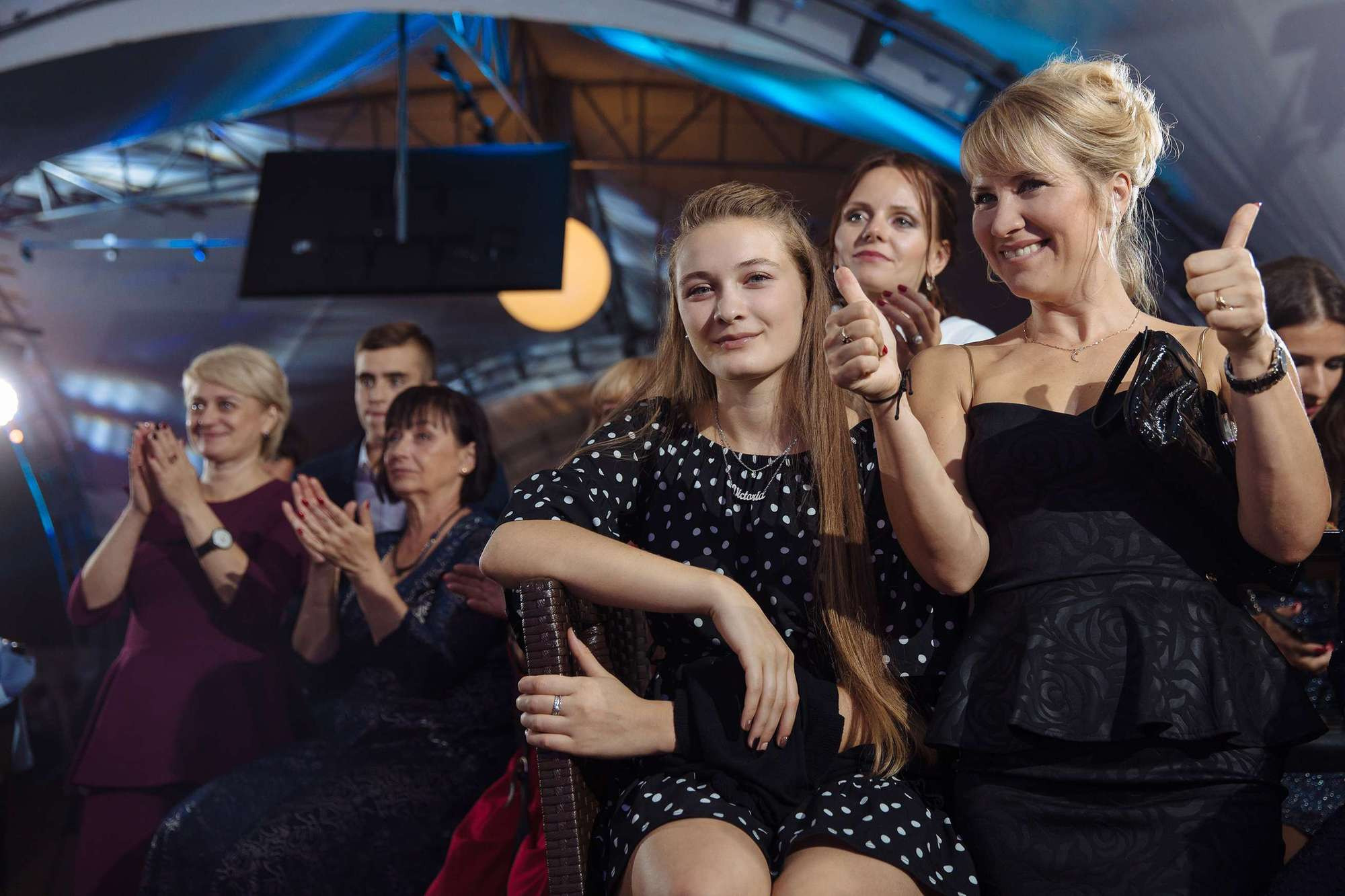 Даня и Олеся. Лиза Каражова