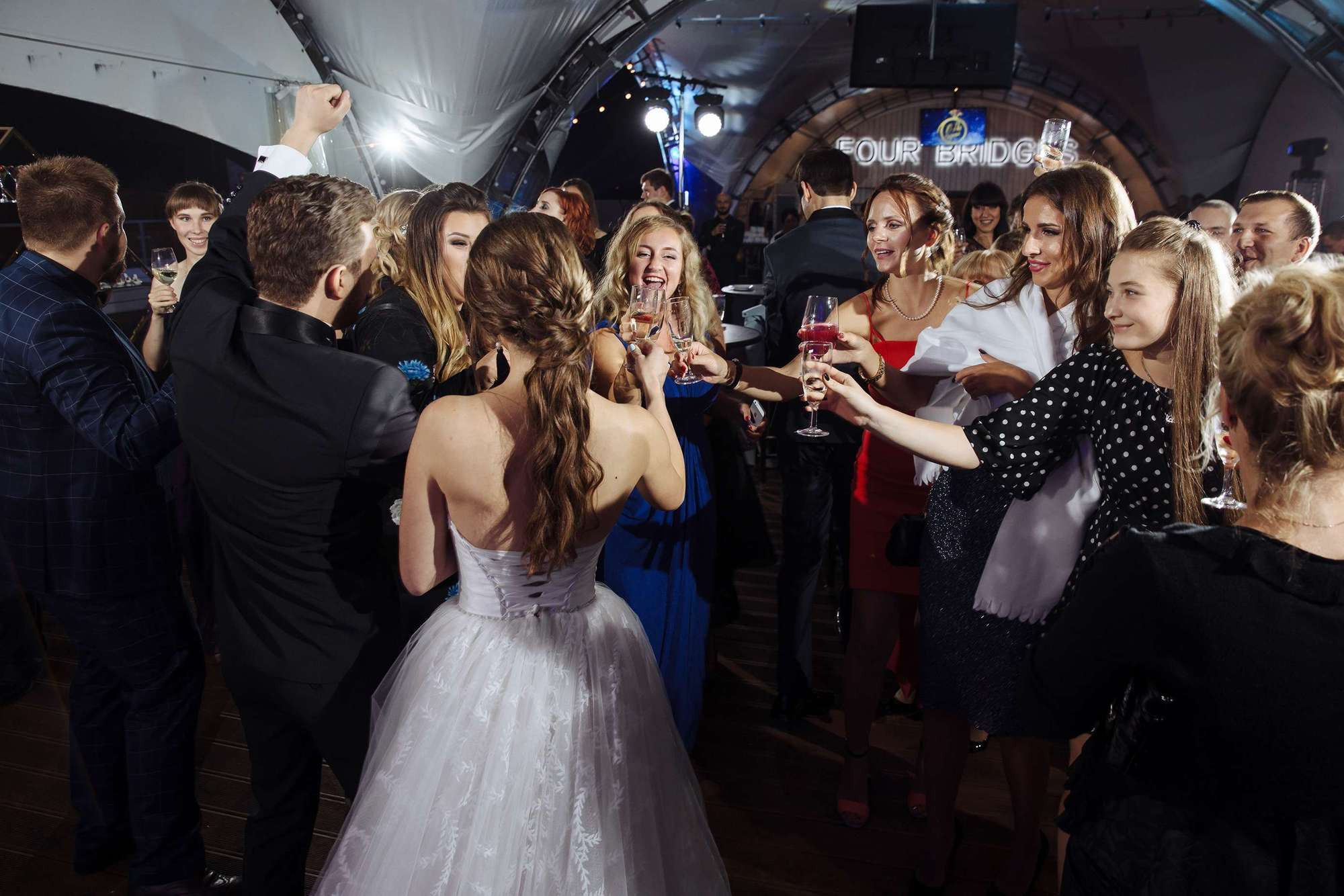 Даня и Олеся. Лиза Каражова