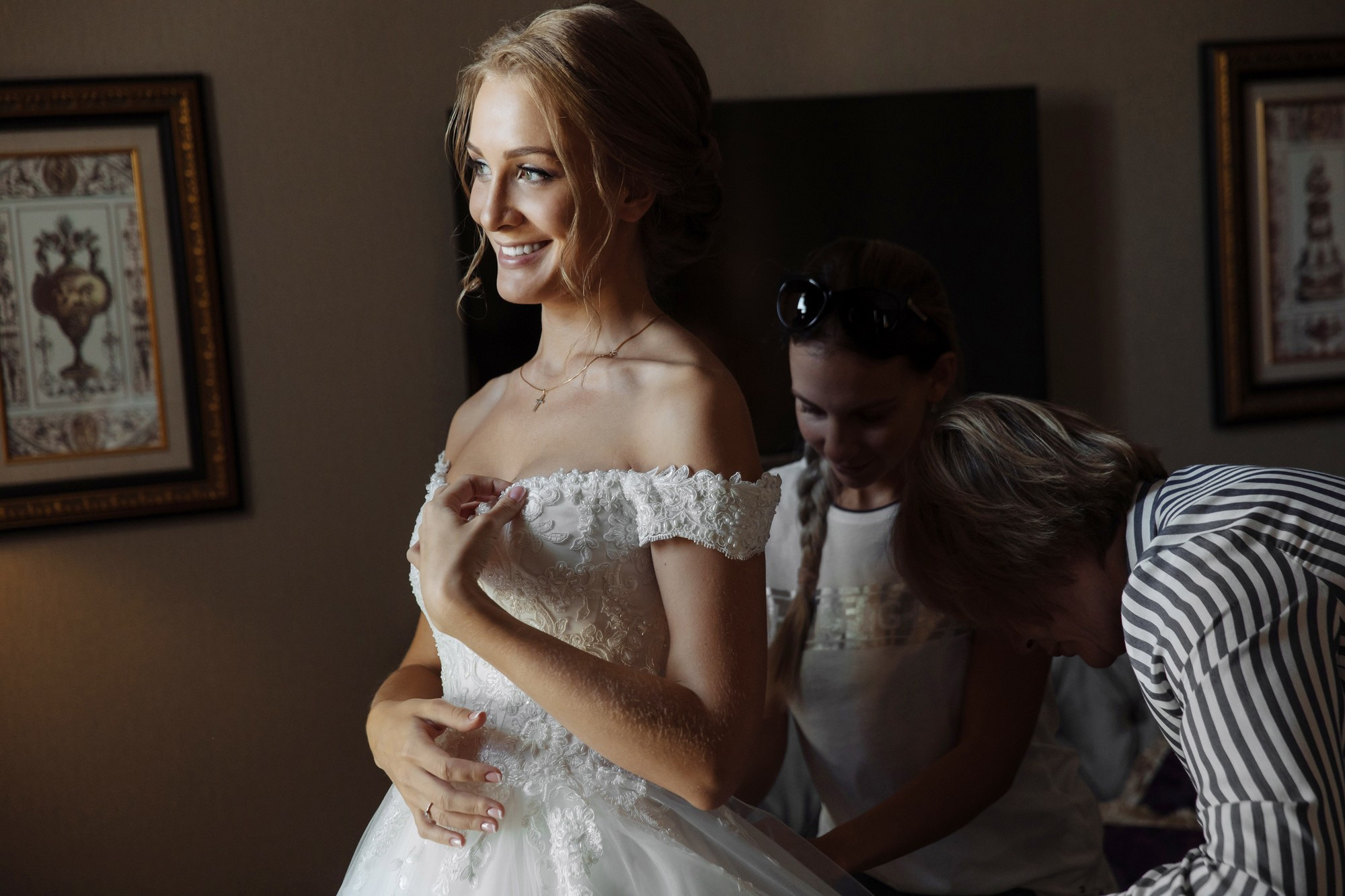 Богдана и Луиз (Испанцы в Питере). Лиза Каражова