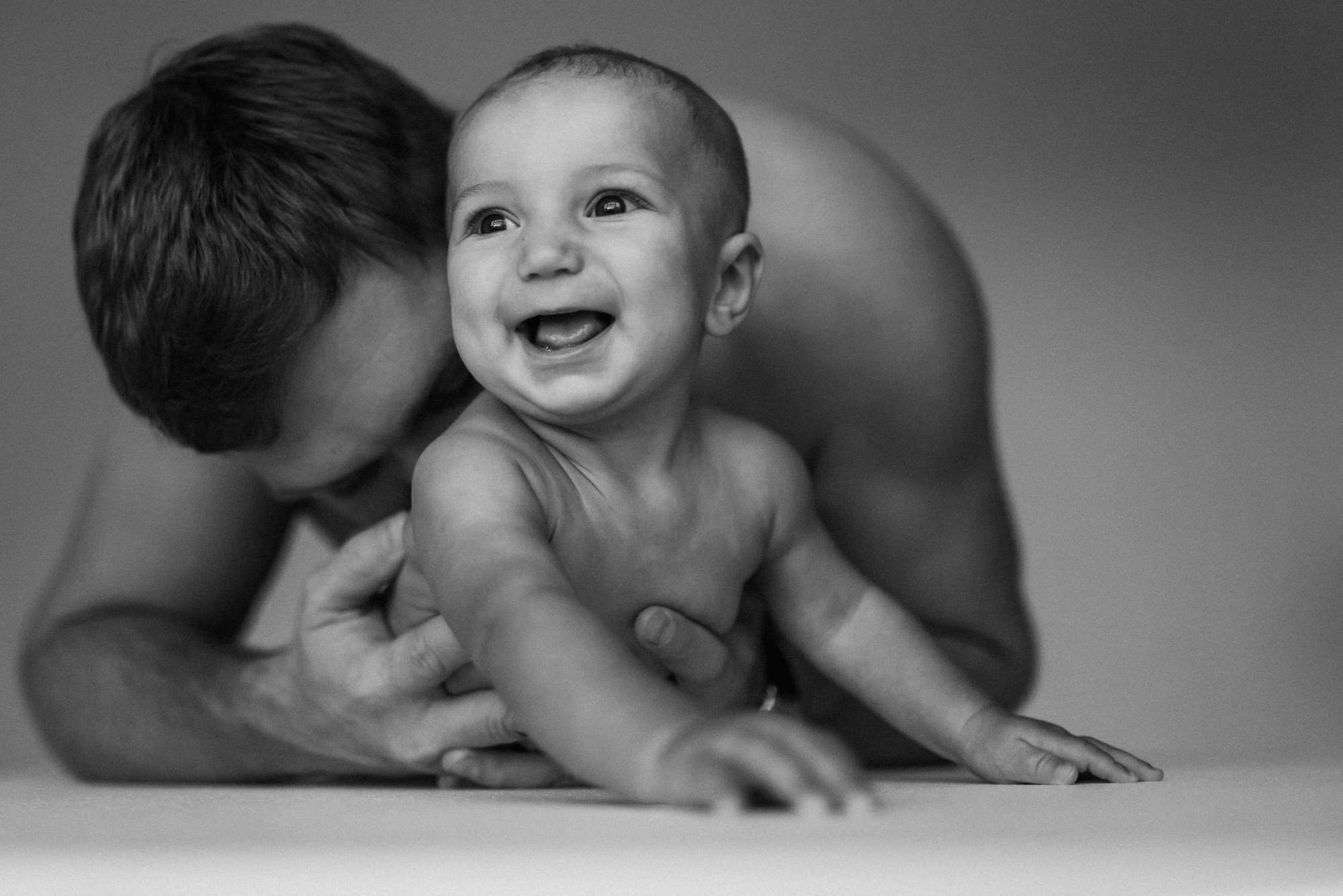 Минимализм в семейной фотосъемке. Лиза Каражова