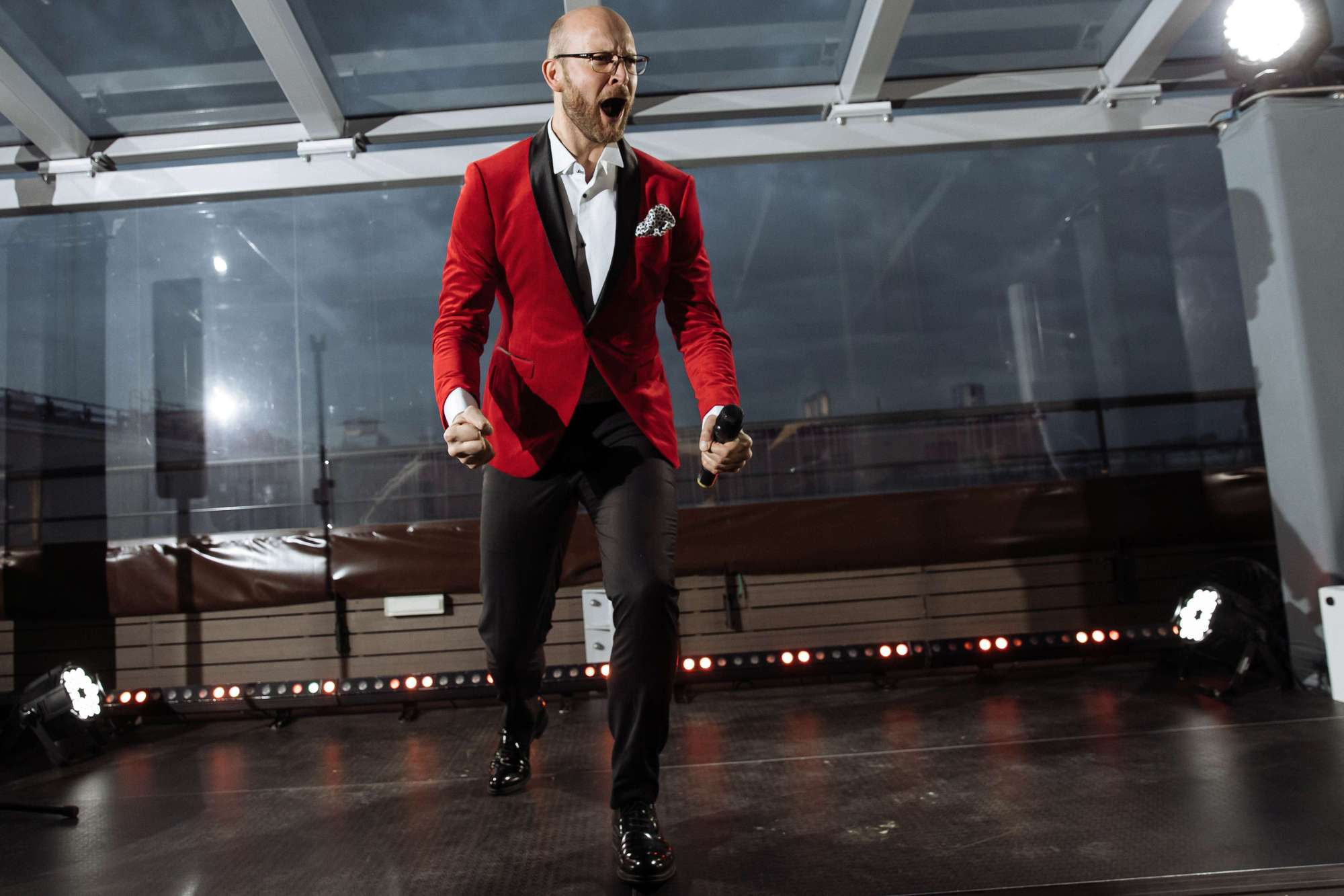 Юбилей известного спортсмена в тесном кругу близких. Лиза Каражова