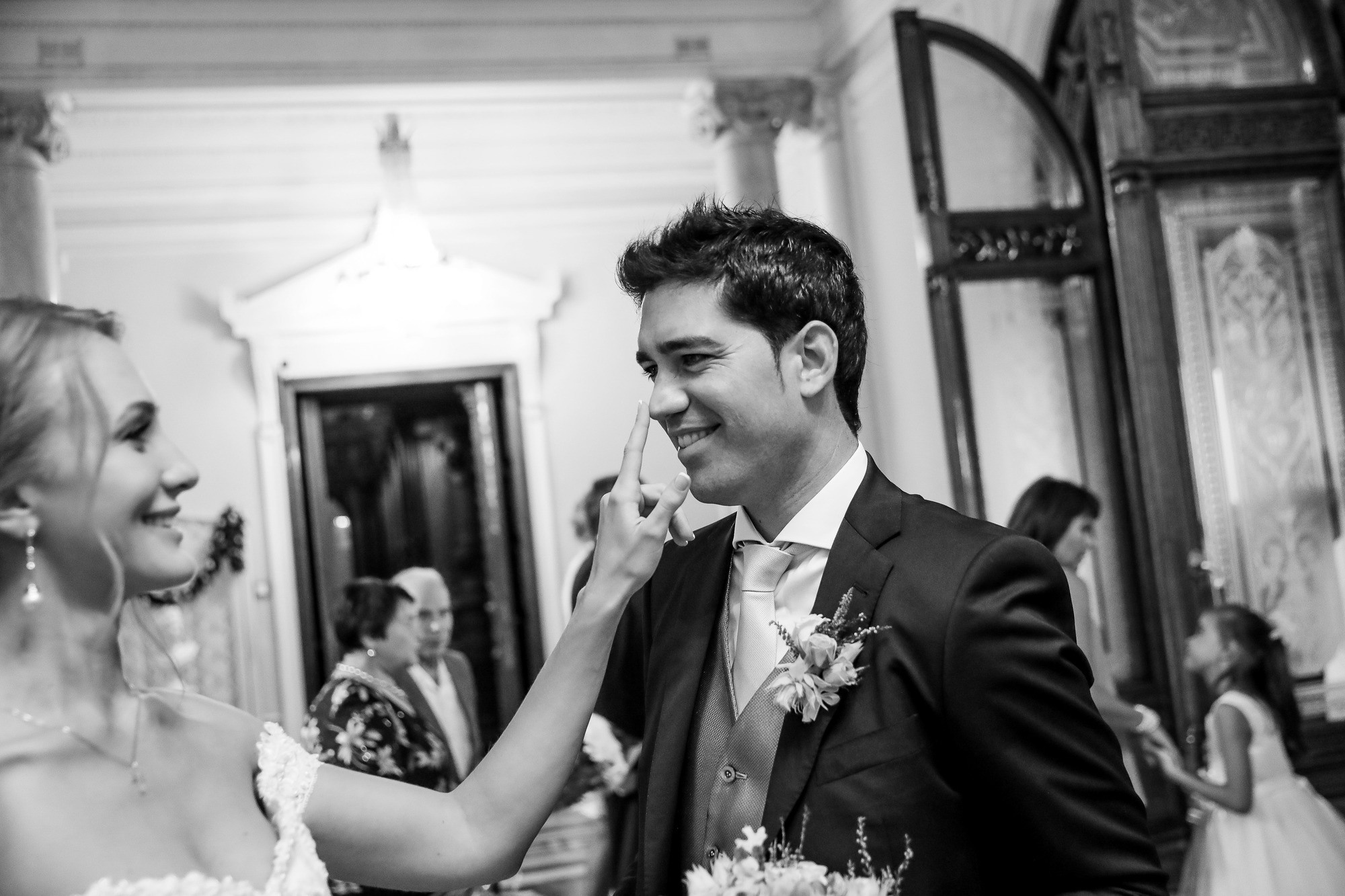 Богдана и Луиз (Испанцы в Питере). Лиза Каражова