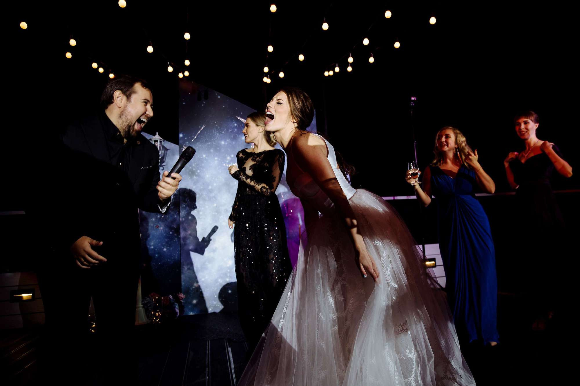 Даня и Олеся. Лиза Каражова