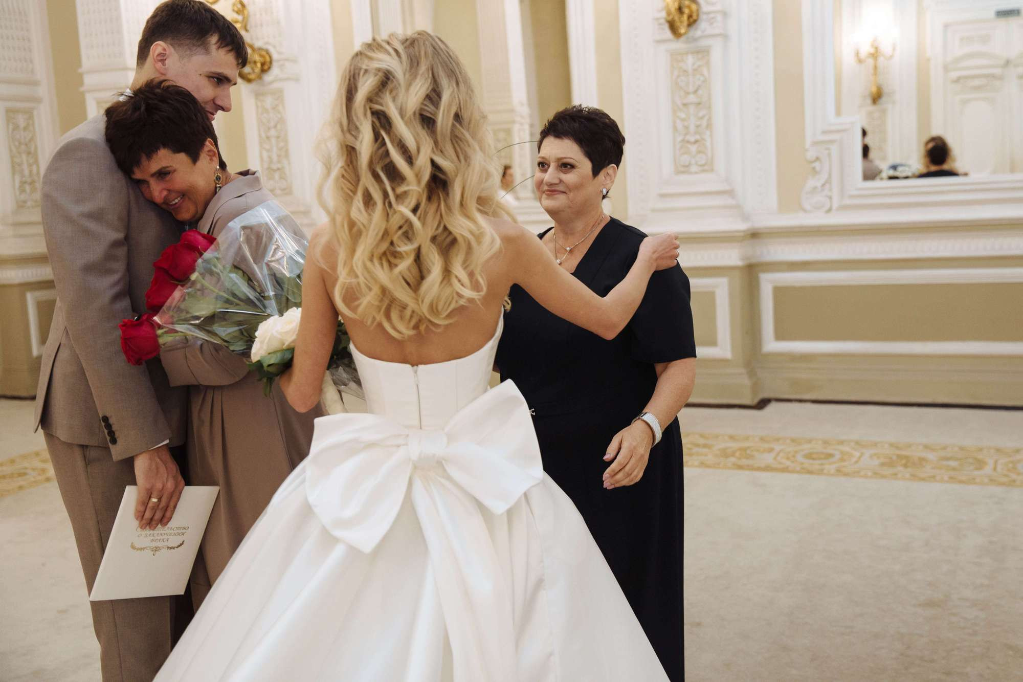 Михаил и Диана. Лиза Каражова