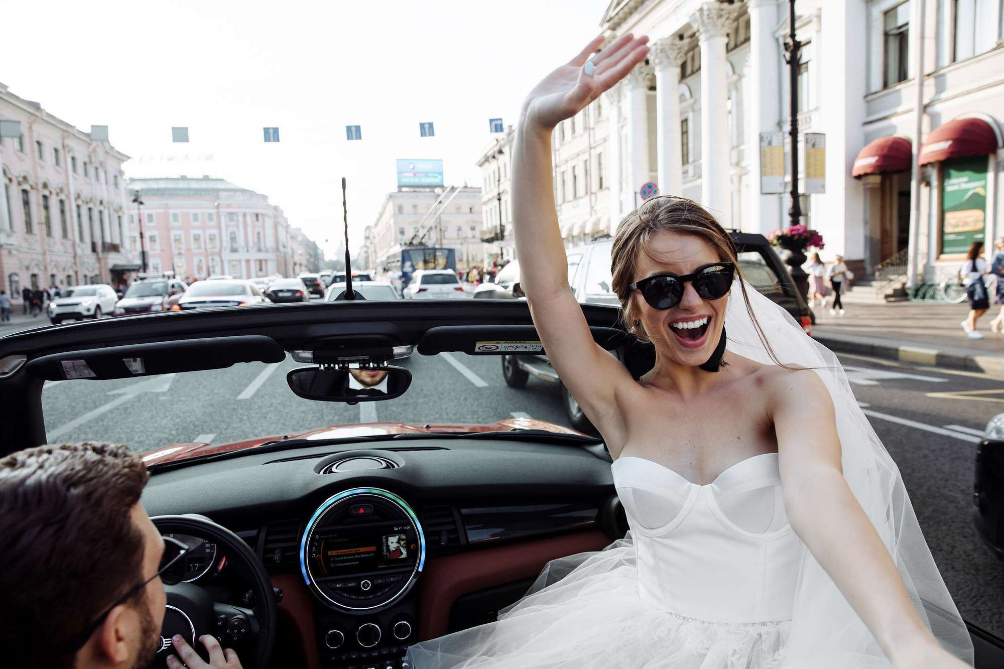 Даня и Олеся. Лиза Каражова