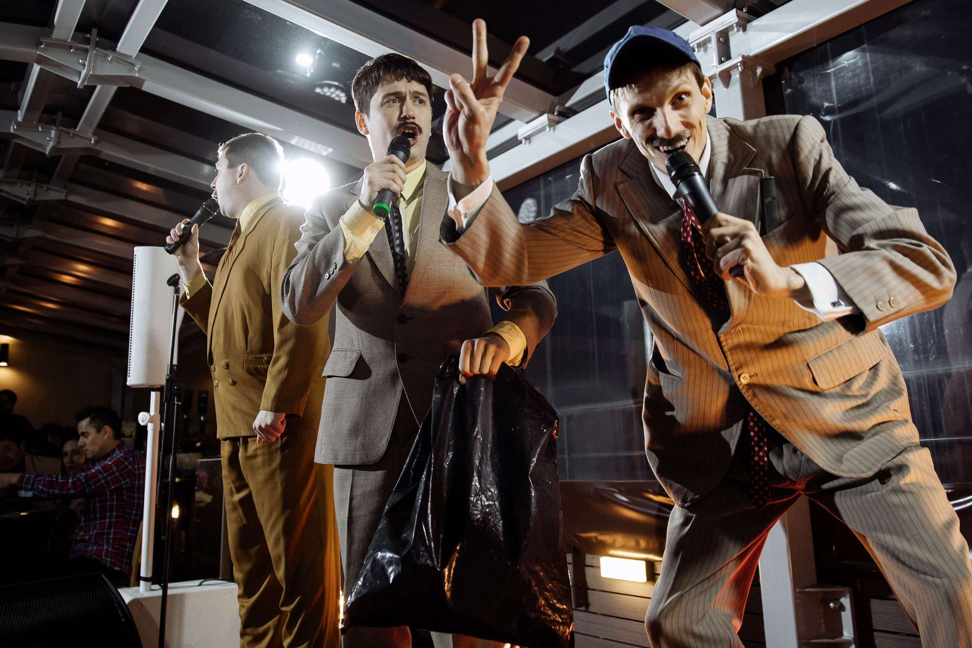 Юбилей известного спортсмена в тесном кругу близких. Лиза Каражова