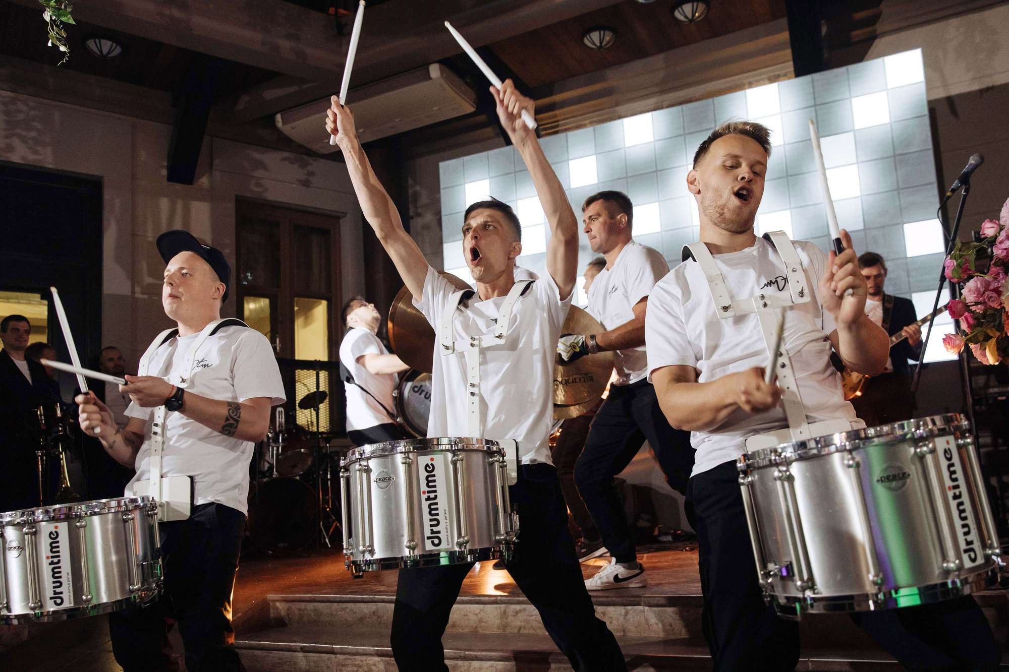 Дмитрий и Александра. Лиза Каражова