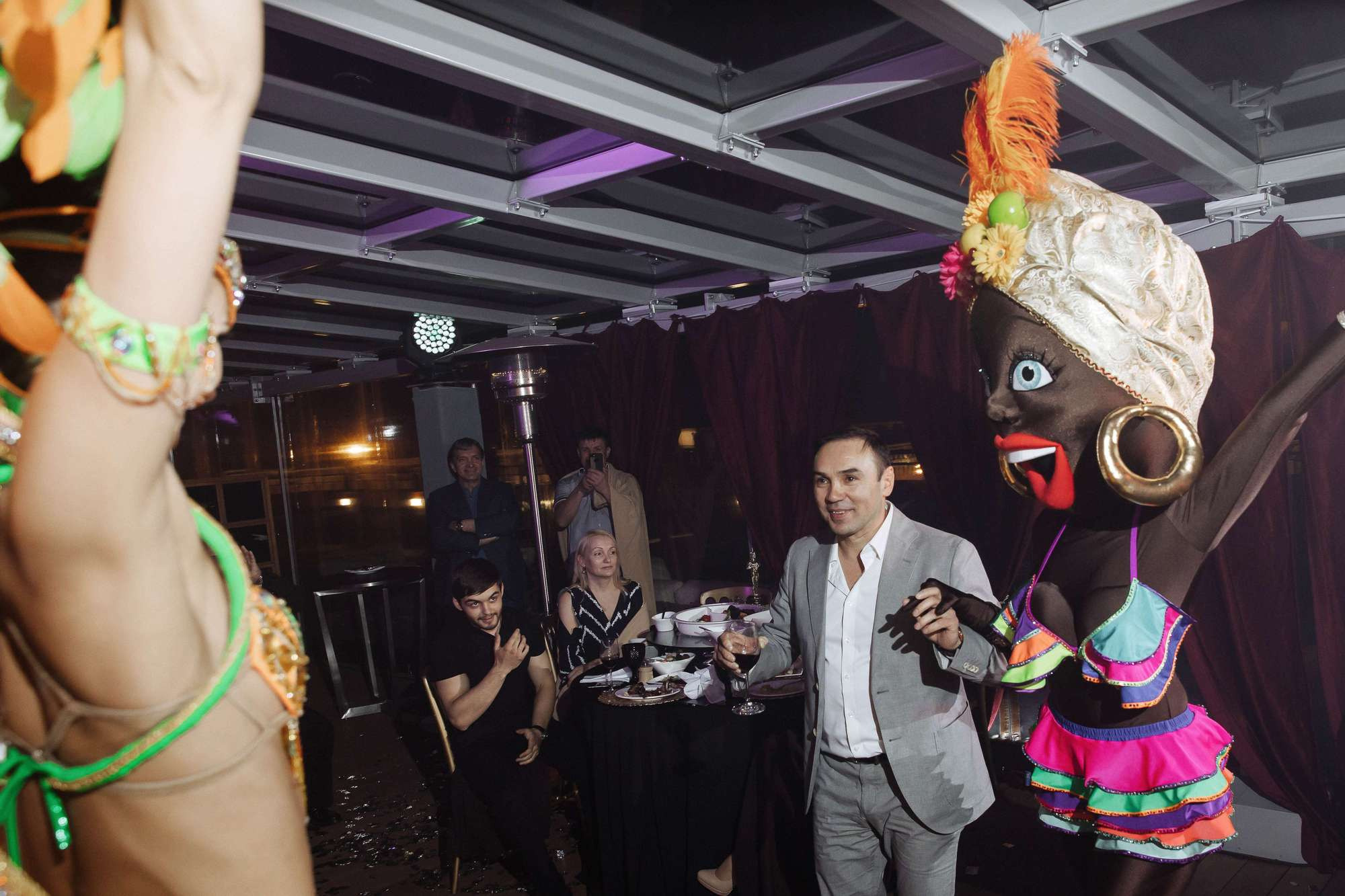 Юбилей известного спортсмена в тесном кругу близких. Лиза Каражова