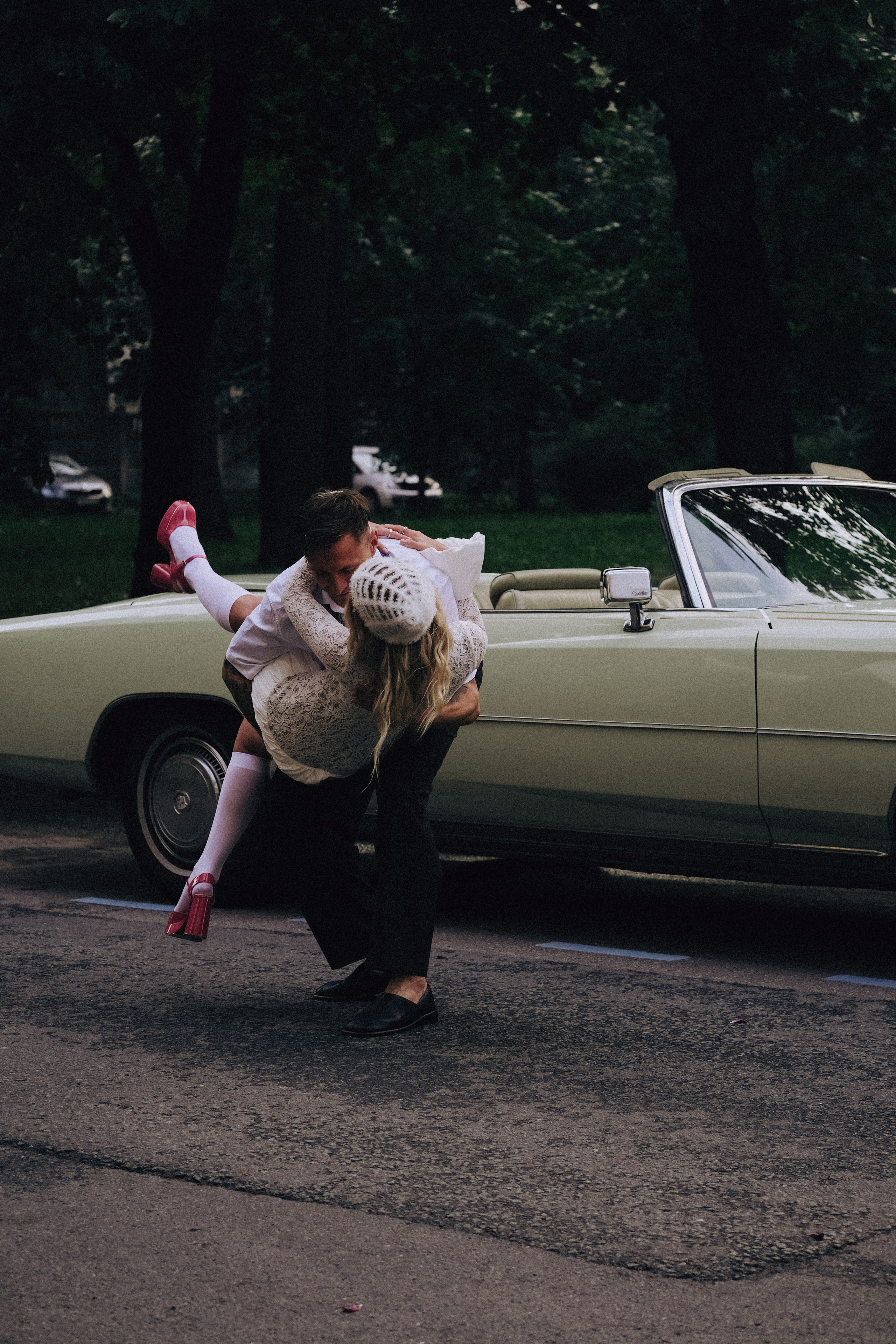 СВАДЕБНАЯ СЬЕМКА С КАБРИОЛЕТОМ В САНТК-ПЕТЕРБУРГЕ НА ПЕТРОГРАДКЕ В ОТЕЛЕ ПАНОРАМИКА. Профессиональный фотограф, Санкт-Петербург — Виктория Богомолова