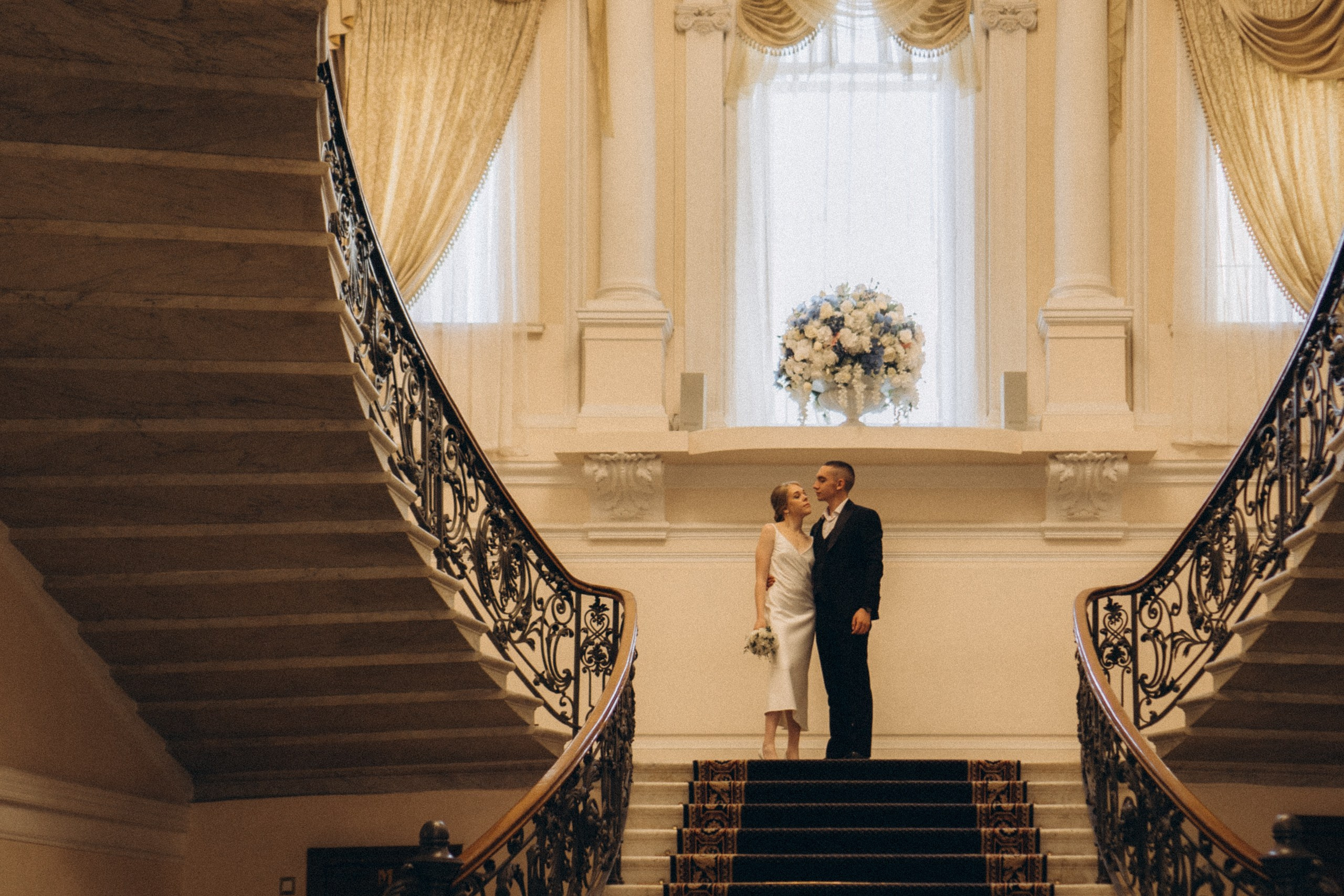 СВАДЕБНАЯ СЬЕМКА ВО ВТОРОМ ДВОРЦЕ БРАКОСОЧЕТАНИЯ. Профессиональный фотограф, Санкт-Петербург — Виктория Богомолова
