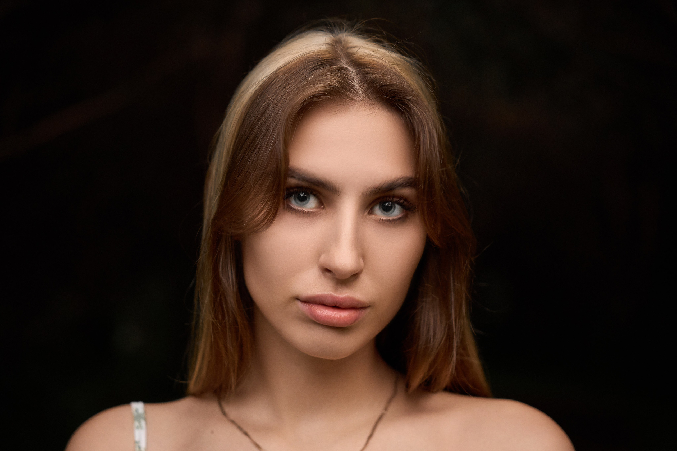 Портретный Фотограф Кемерово. Подрябинкин Данила, портретный и репортажный фотограф в Кемерово