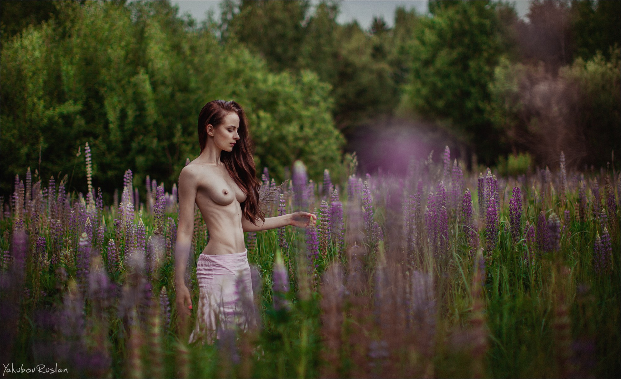 Обнаженная натура на природе | Гармония тела и окружающего мира. Фотограф Якубов Руслан