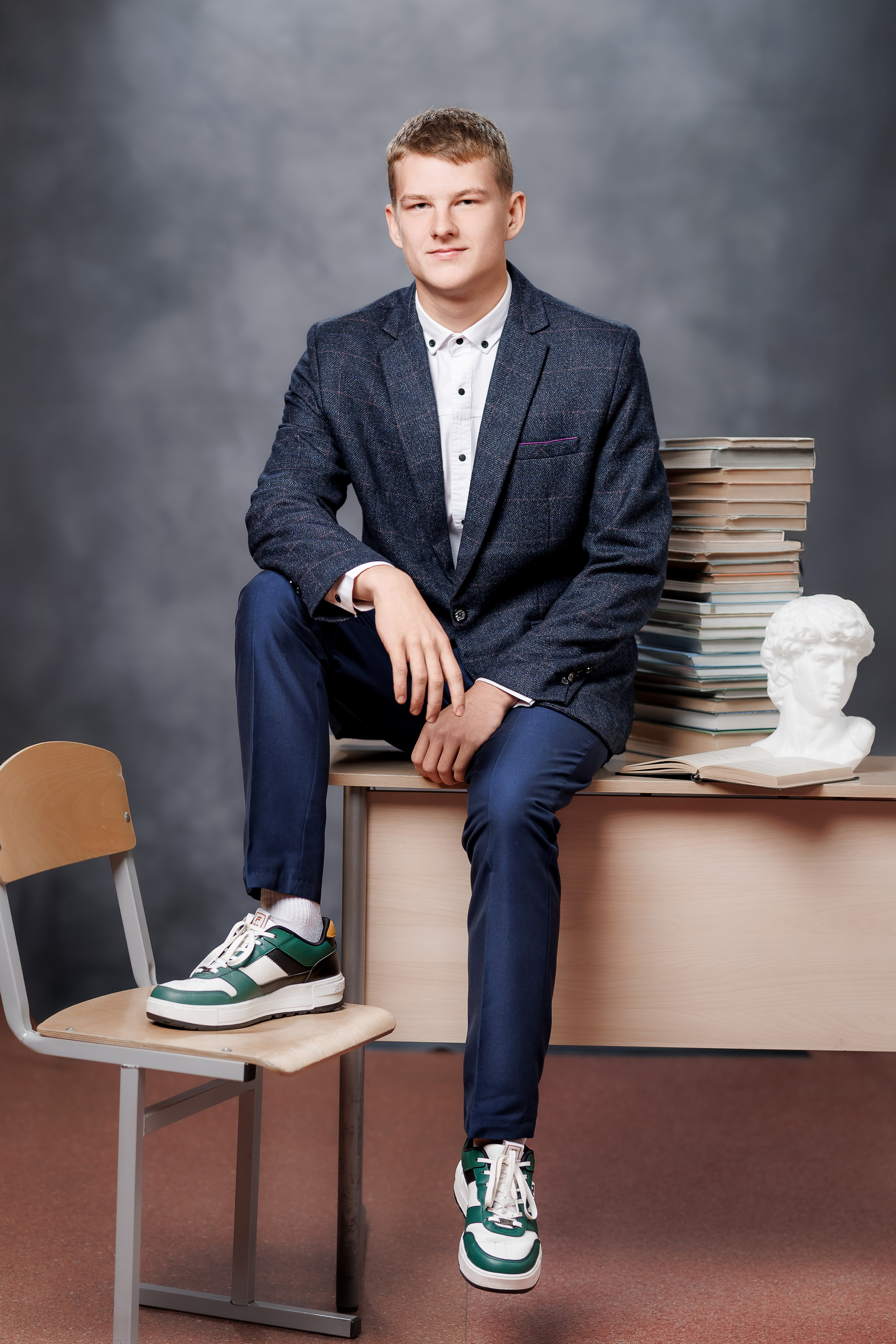 Портреты на однотонном фоне. Семейный и детский фотограф Комина Елена, Власиха, Одинцово