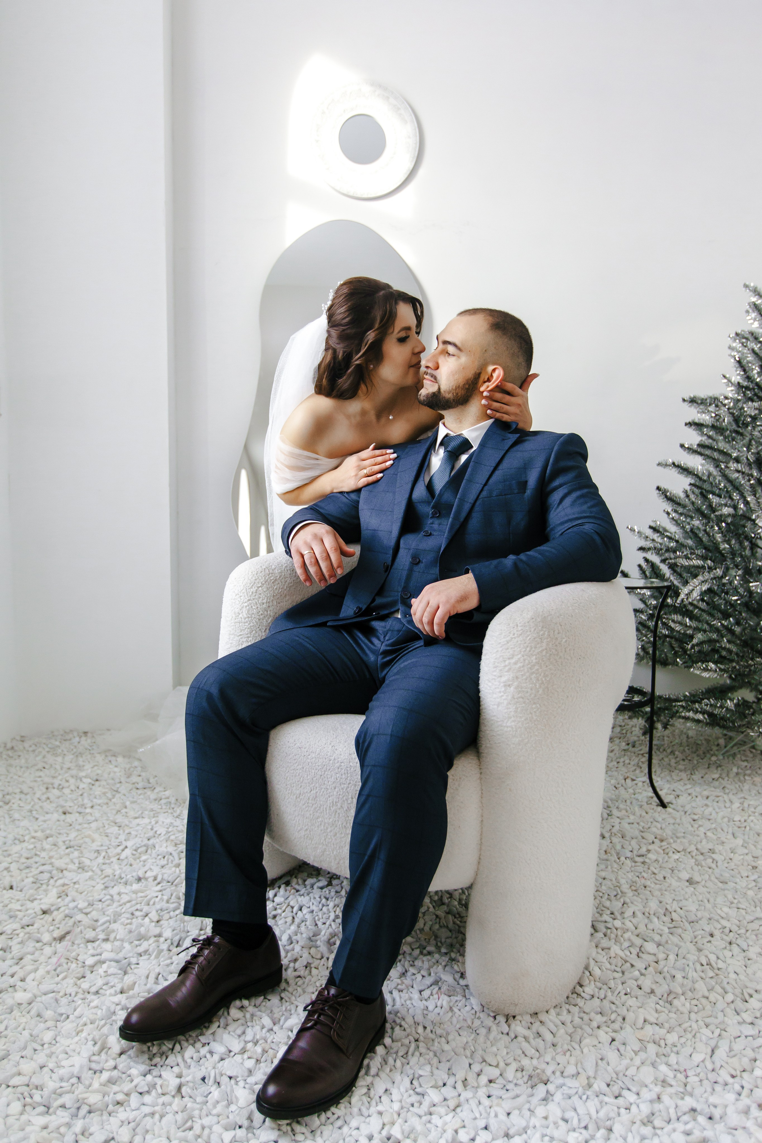 Артур и Дарья 10.12.2022. Фотосъёмка в Барнауле. Свадебный фотограф