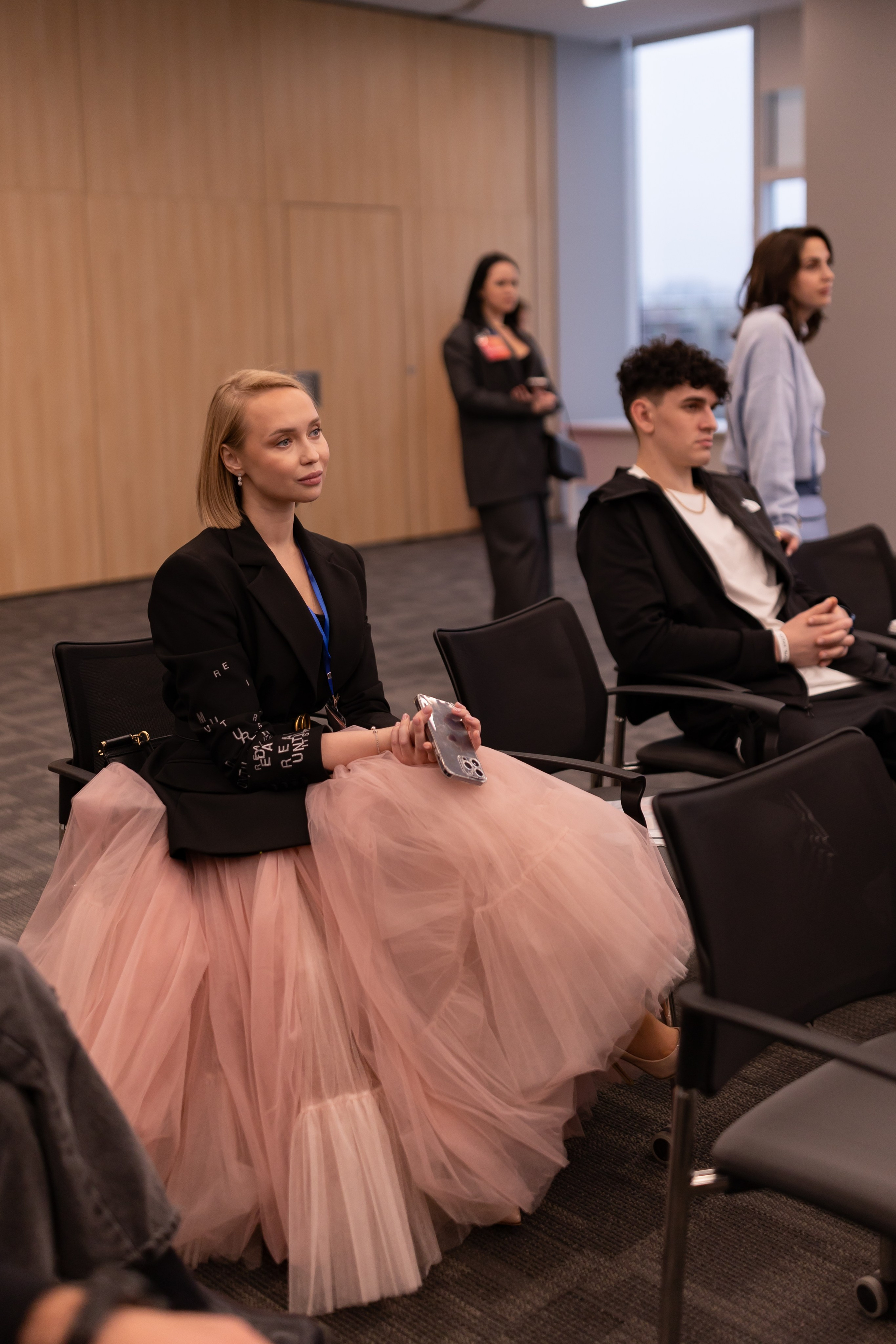 Только суть ЛИДЕР (Сколково). Сказочный фотограф для Вас и Вашей семьи