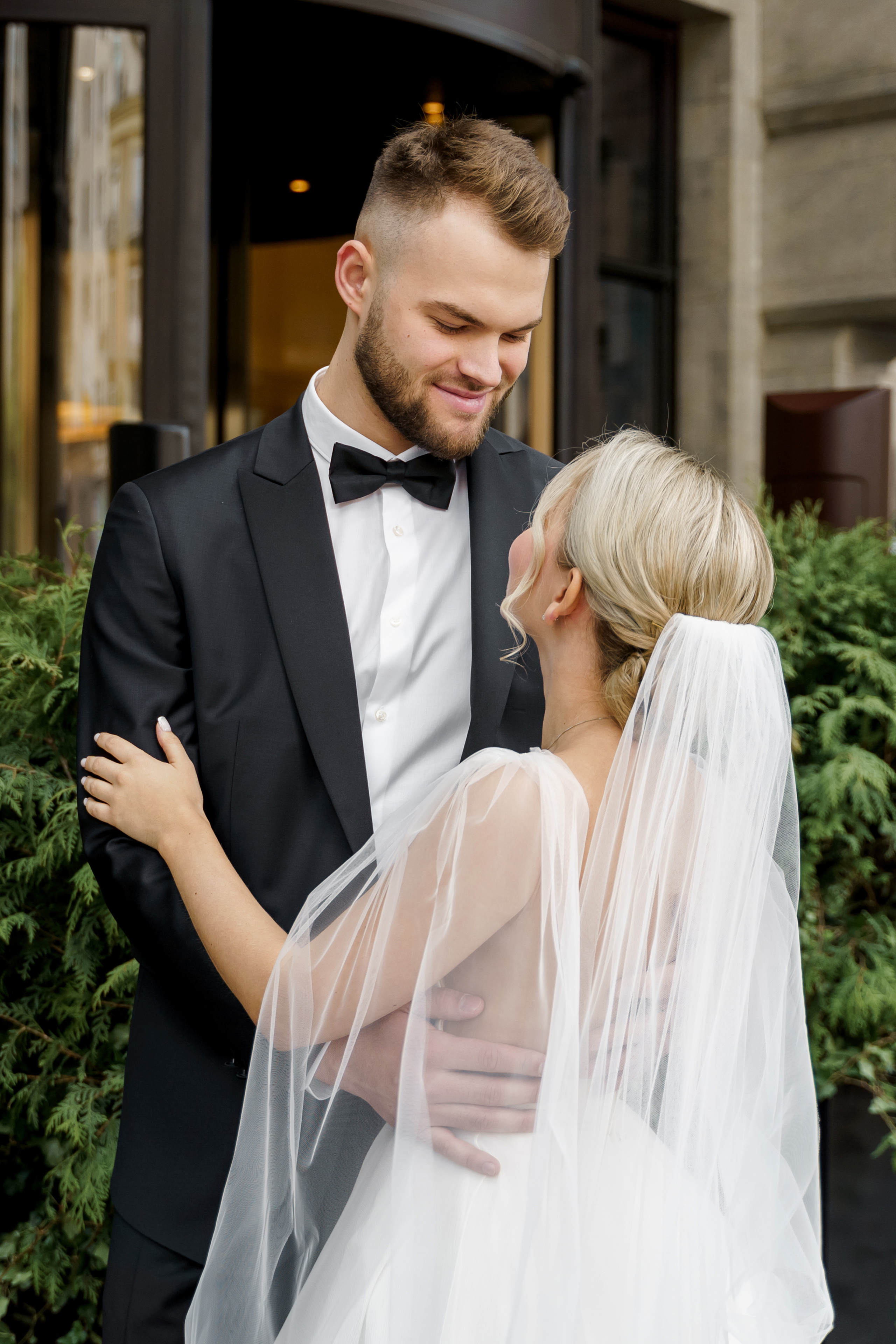 Алёна и Рафик | 29.04.2023. Свадебный фотограф в Москве Яна Деньгина