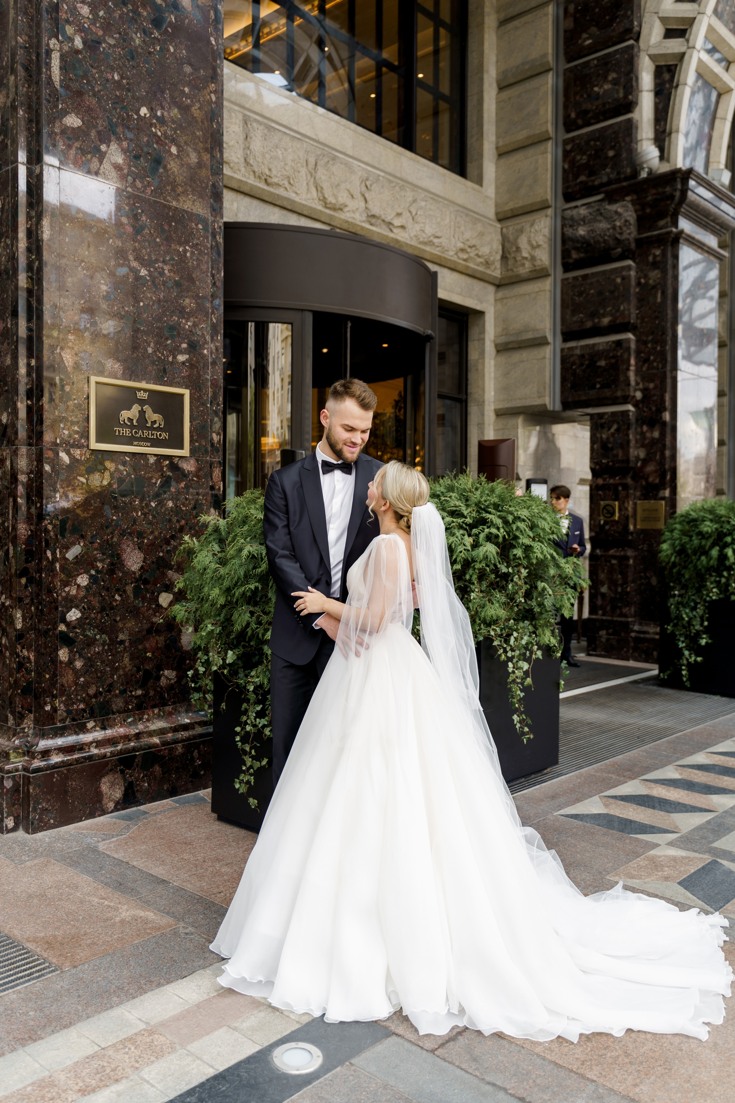 Алёна и Рафик | 29.04.2023. Свадебный фотограф в Москве Яна Деньгина