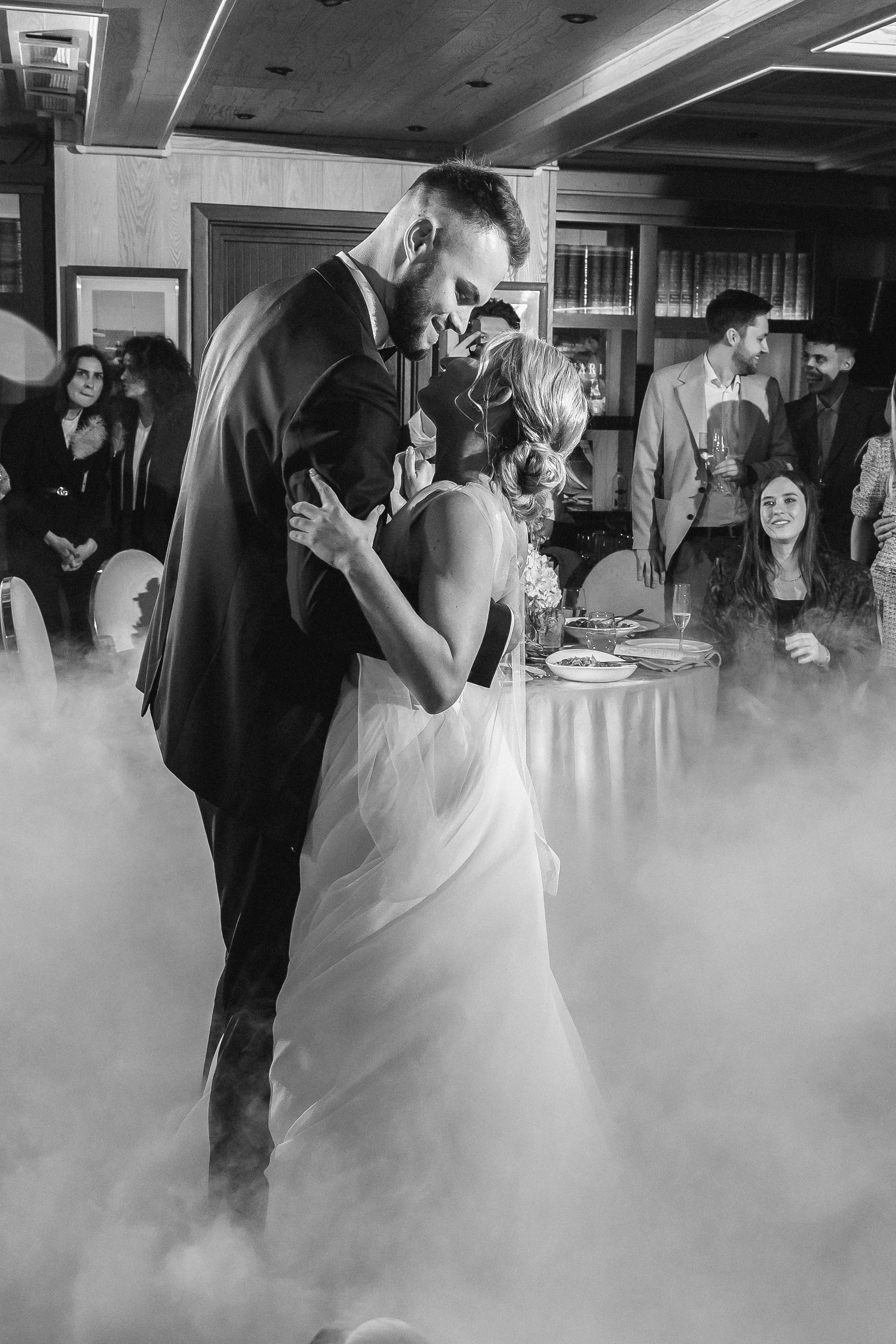 Алёна и Рафик | 29.04.2023. Свадебный фотограф в Москве Яна Деньгина