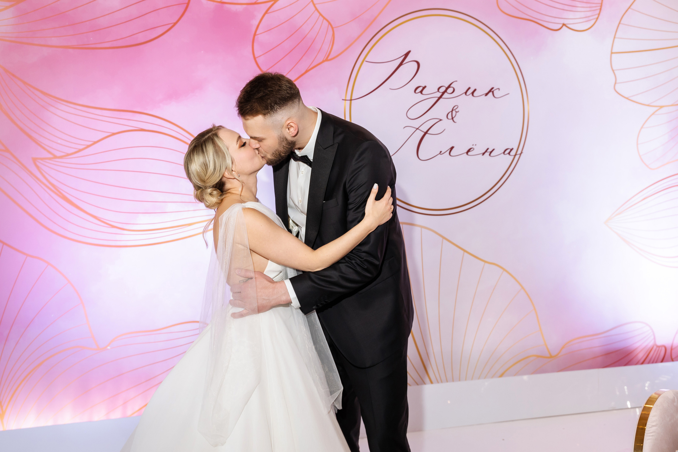 Алёна и Рафик | 29.04.2023. Свадебный фотограф в Москве Яна Деньгина