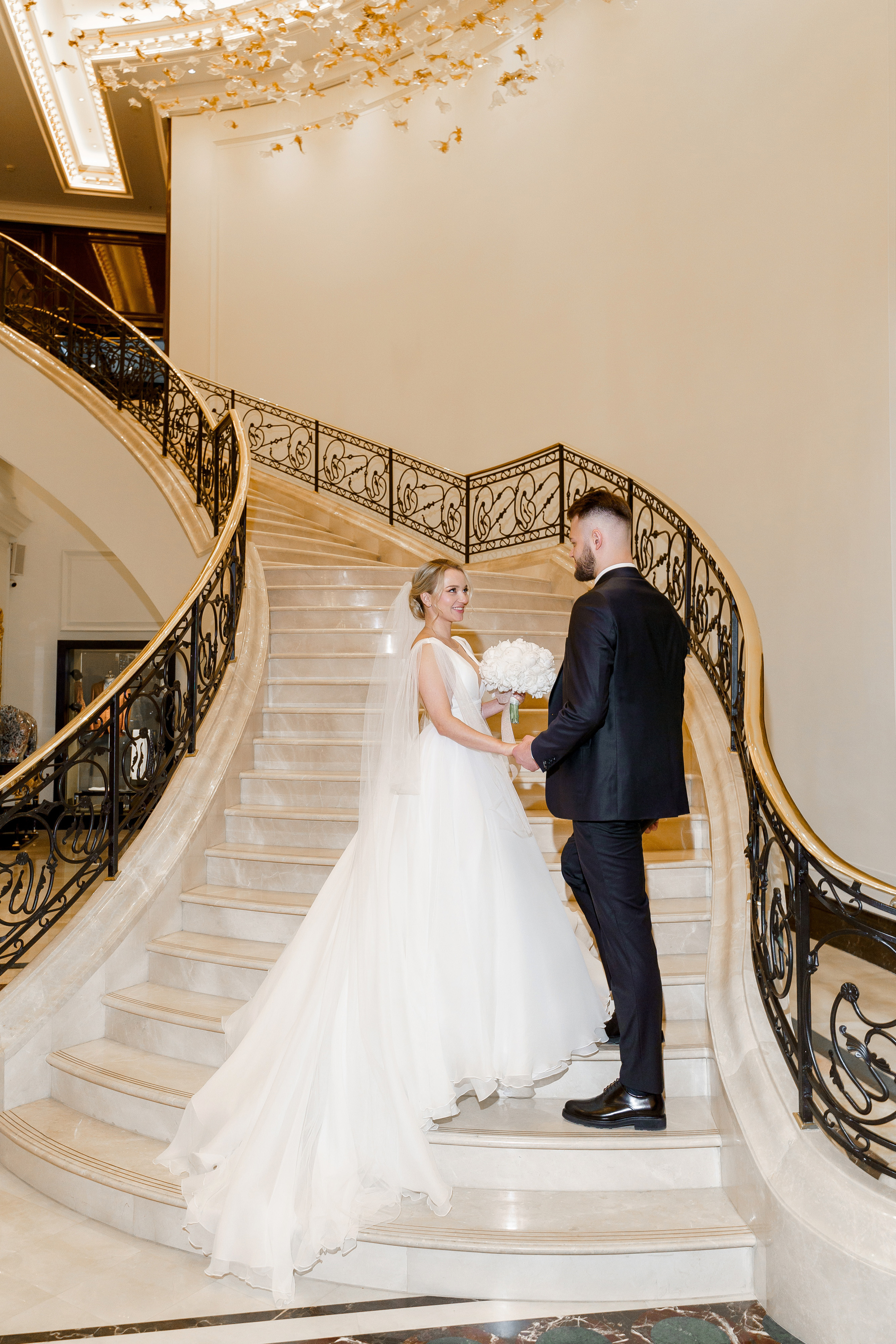 Алёна и Рафик | 29.04.2023. Свадебный фотограф в Москве Яна Деньгина