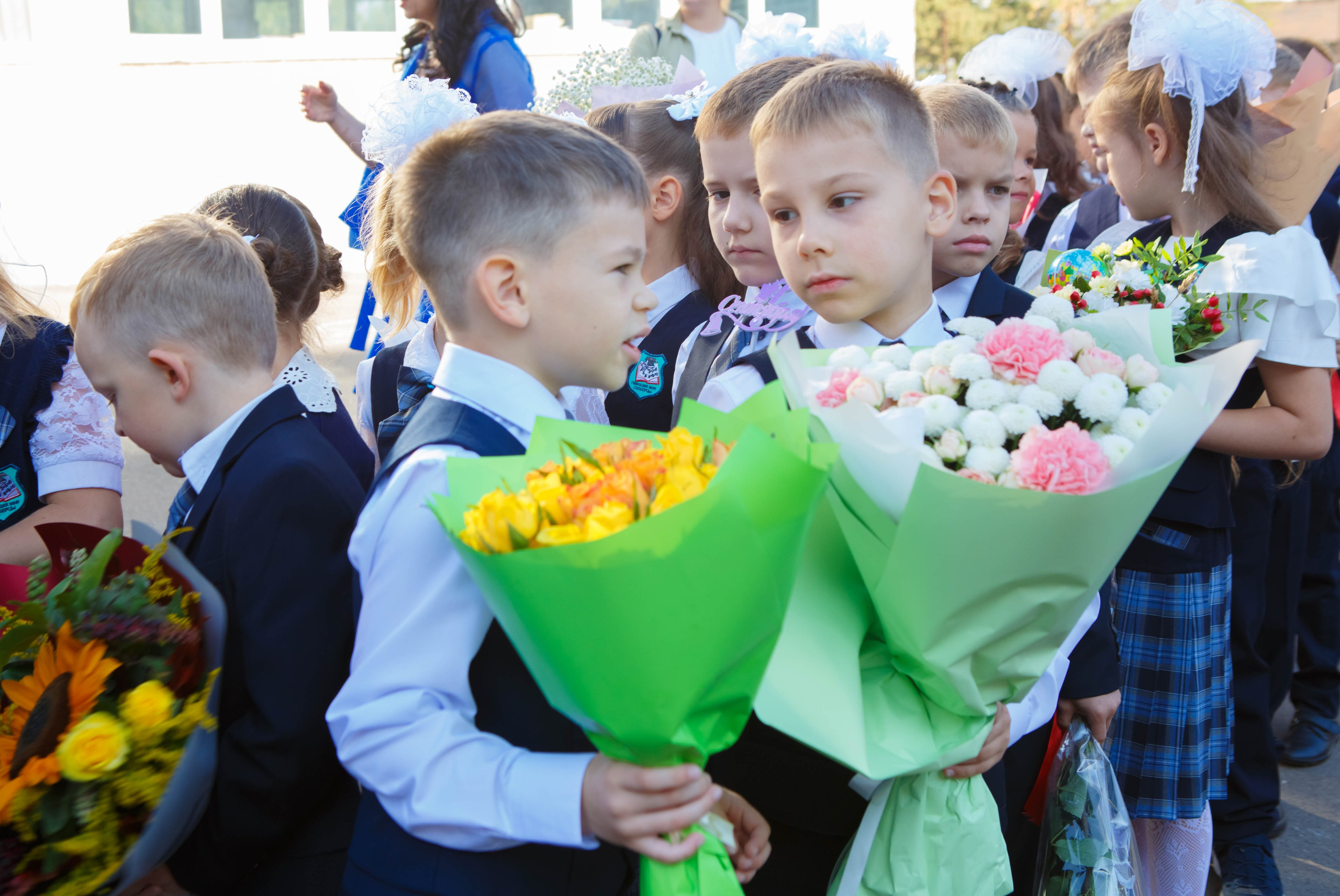 1 СЕНТЯБРЯ 2023Г. «ПЕРВЫЙ РАЗ В ПЕРВЫЙ КЛАСС». Школьный фотограф Наталья Егорова
