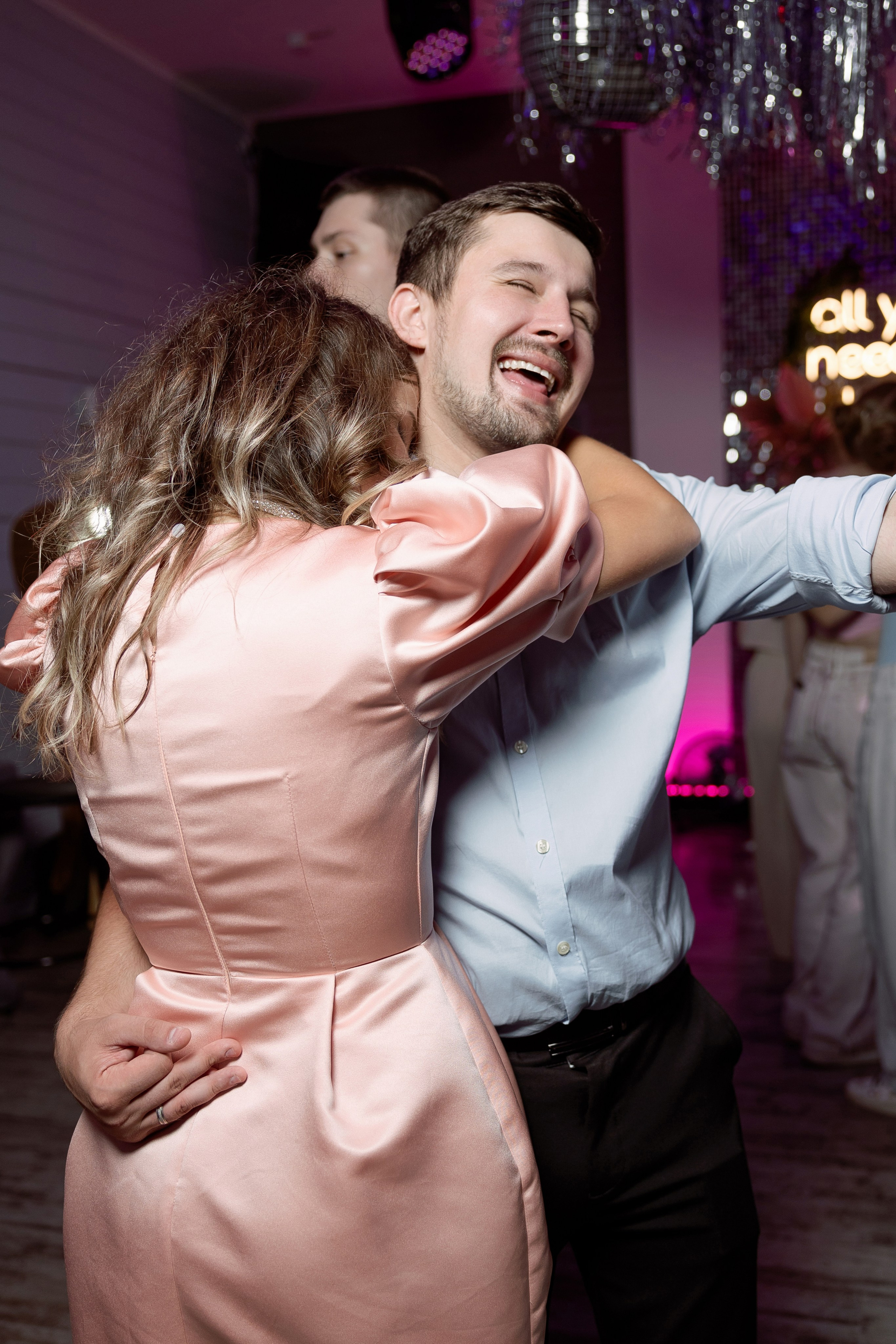 Свадебная вечеринка. Репортаж. Свадебный фотограф в Санкт-Петербурге Павел Резниченко