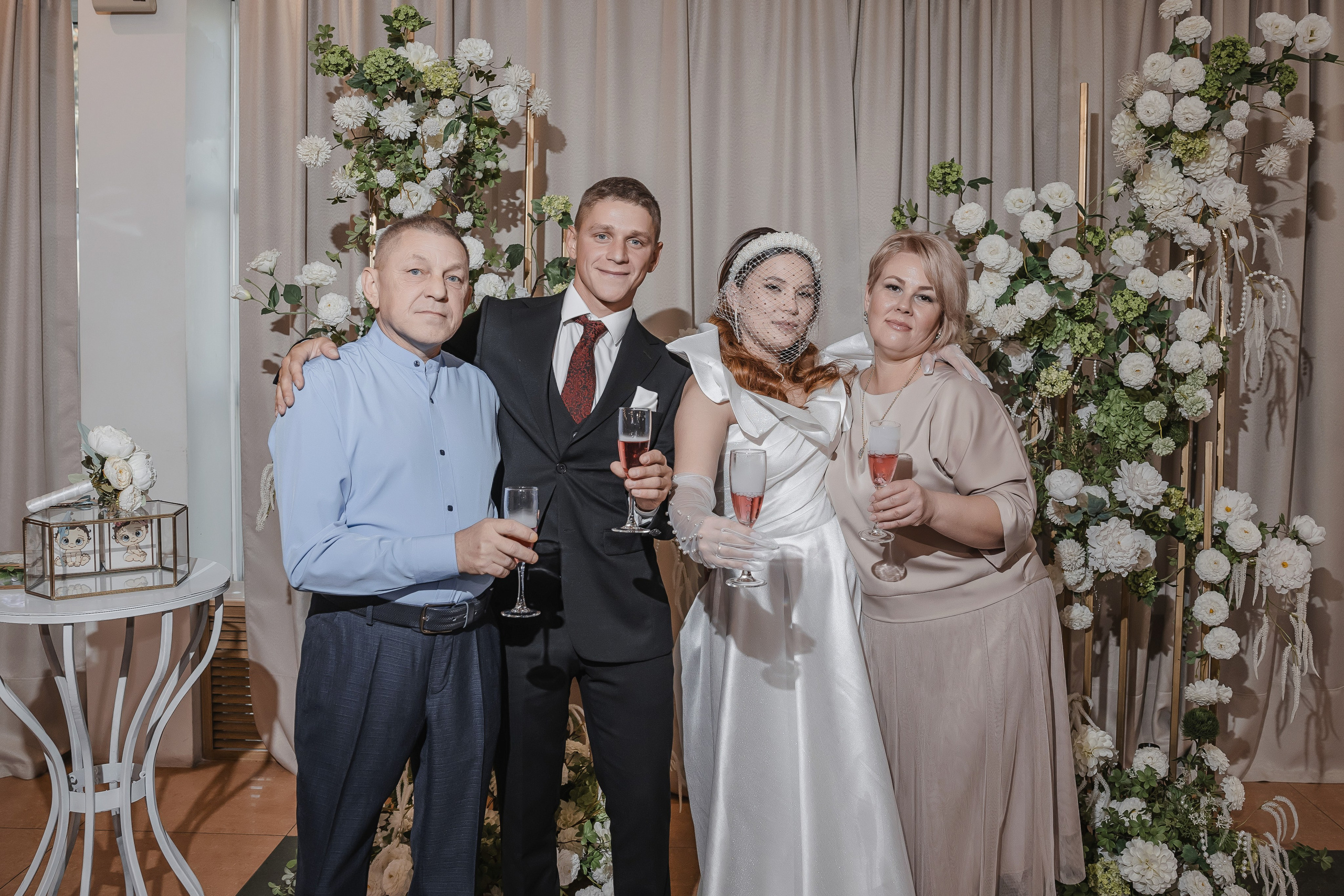 Антон Арина