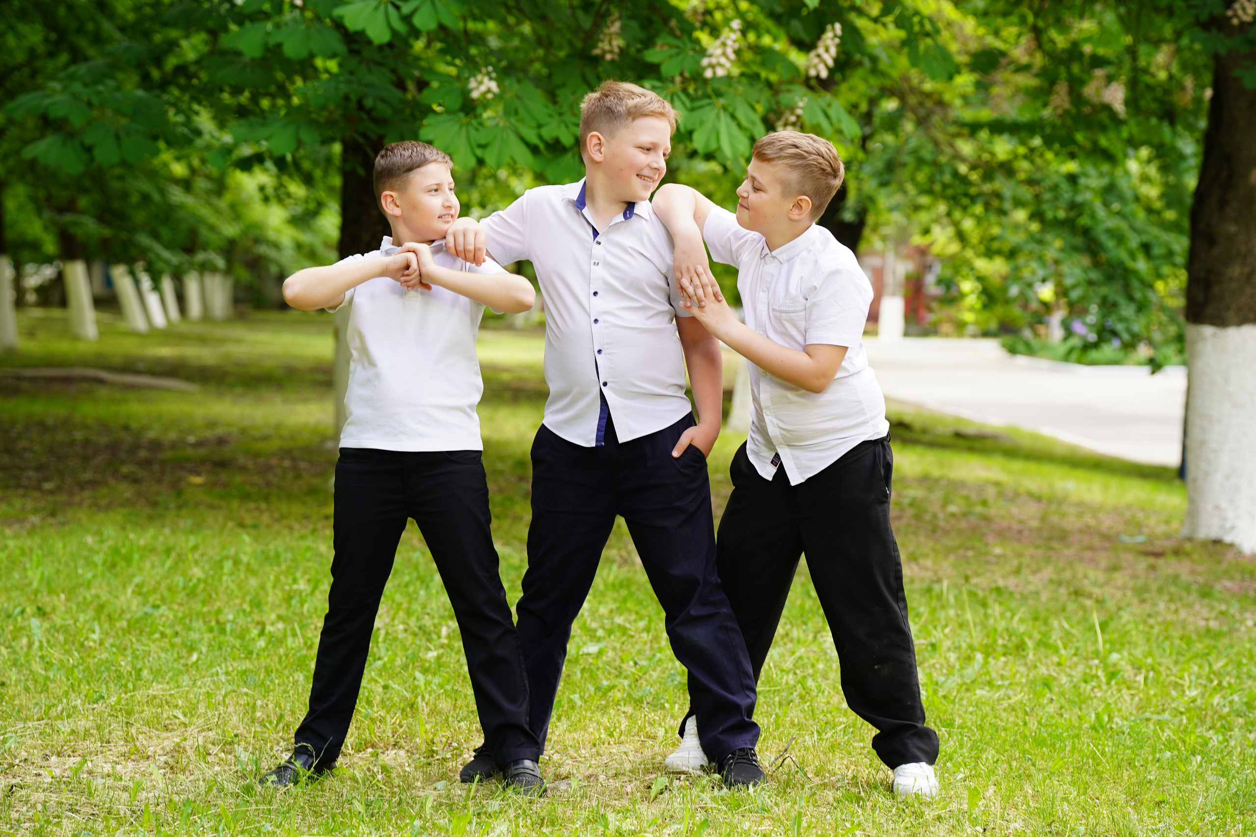 Фотосессия на природе. MEMENTO.Выпускные альбомы, школьные, юбилейные и другие книги. Ростов-на-Дону