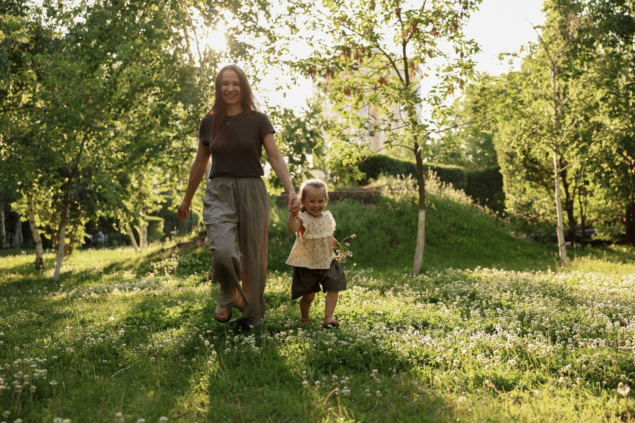 На полянке клевера. Ваш семейный newborn и lifestyle фотограф в СПБ Наталья Журавлева