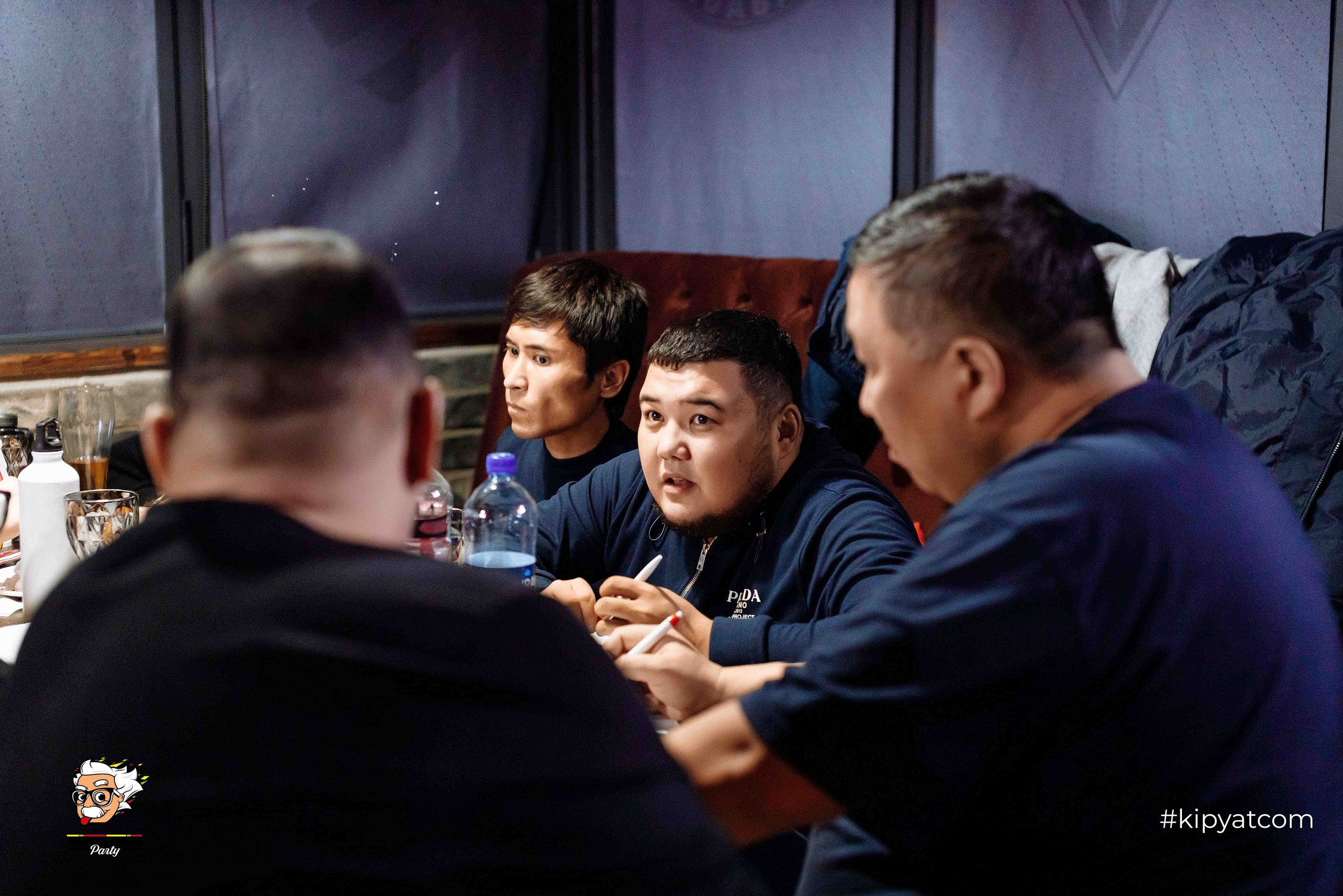 Эйнштейн Party