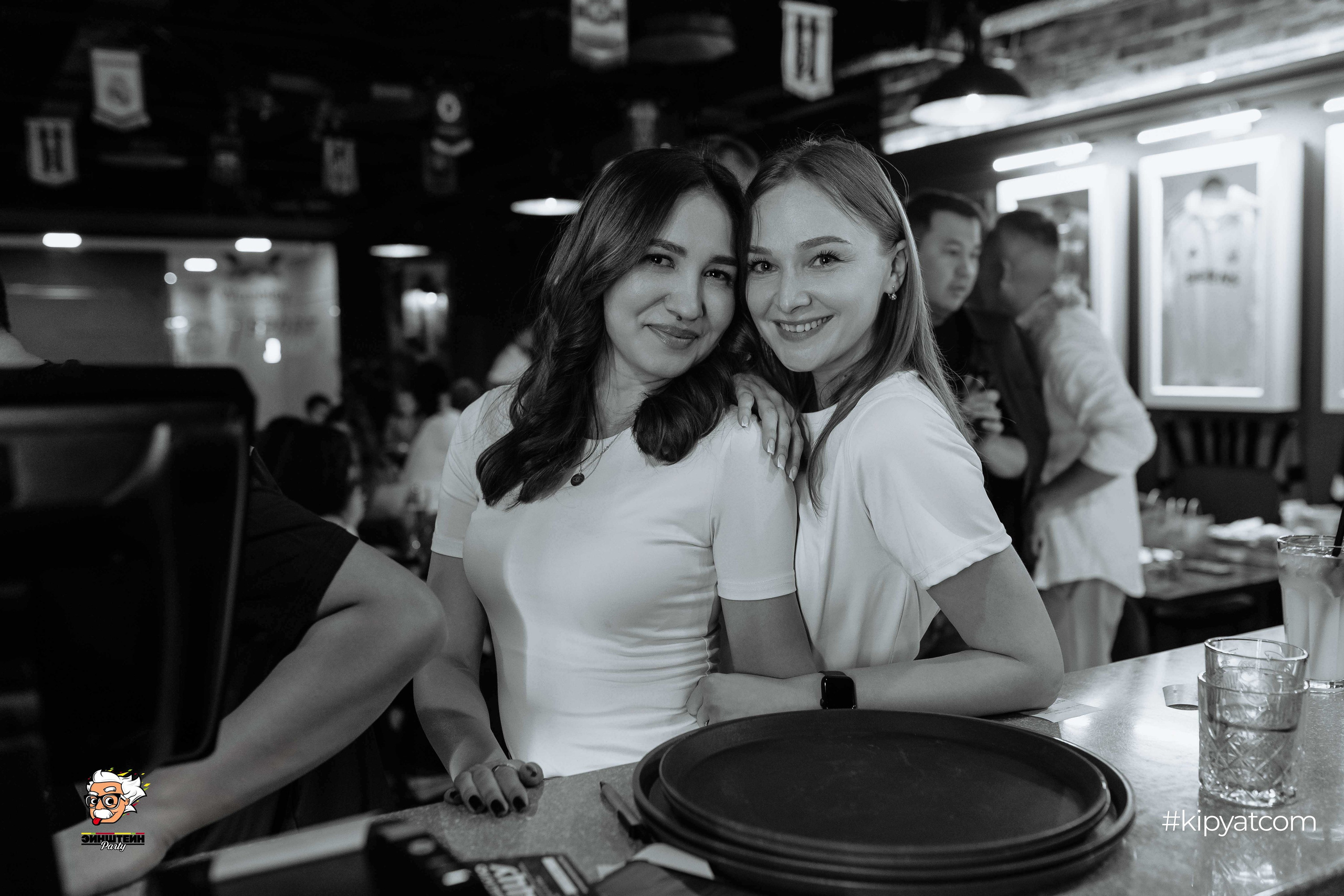 Эйнштейн Party